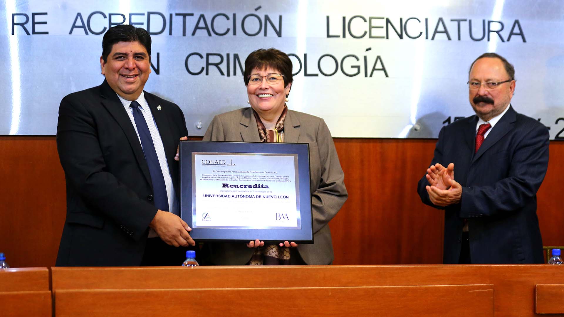Reacreditan perfil de criminólogos de la UANL - Vida Universitaria