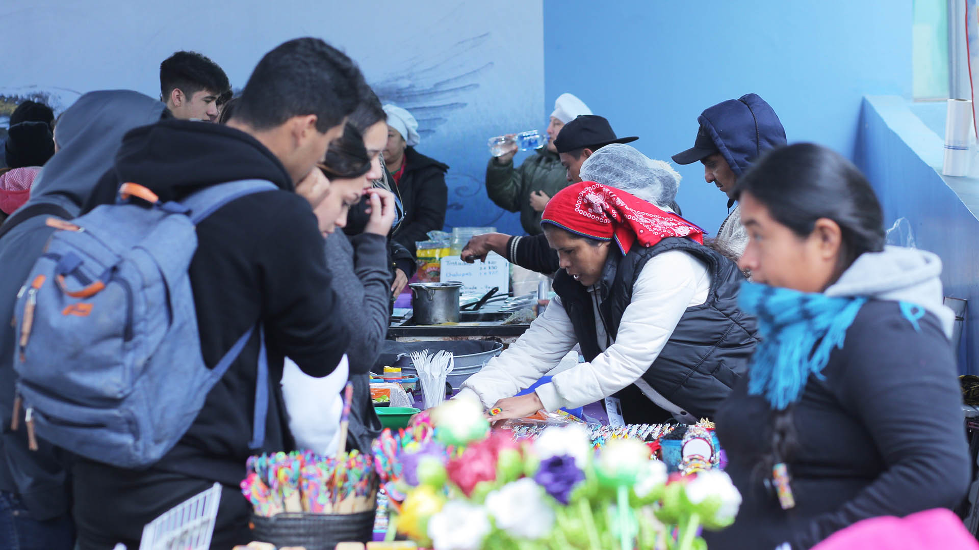 Celebra Prepa 2 con feria tradiciones indígenas