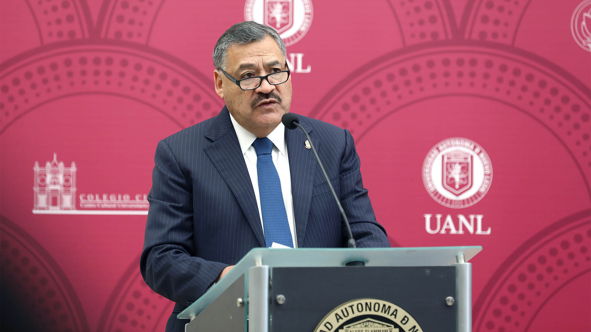 Cierra UANL celebraciones por centenario de la SEP