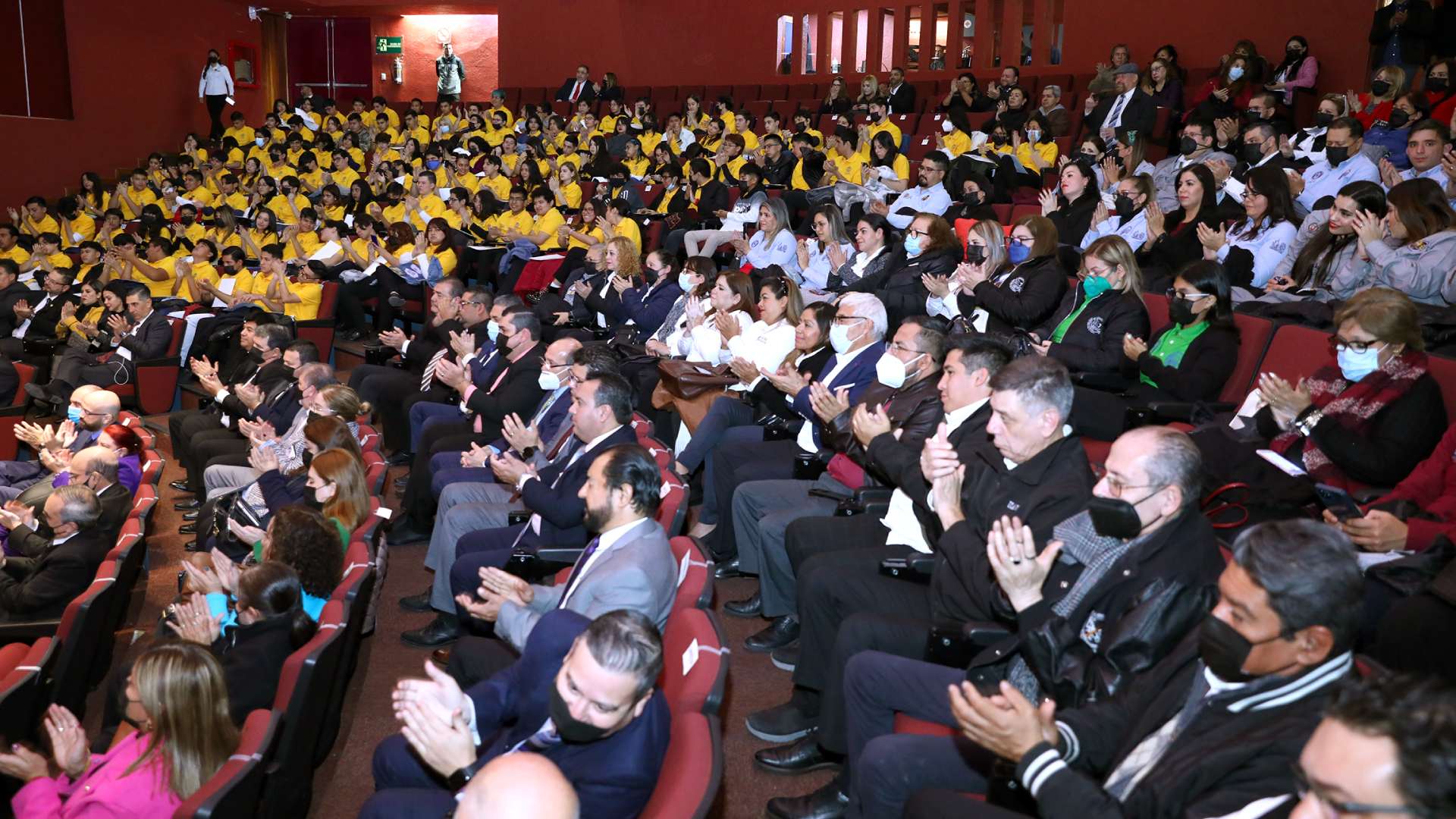 Asegura Rector apoyo académico a jóvenes talentos de bachillerato