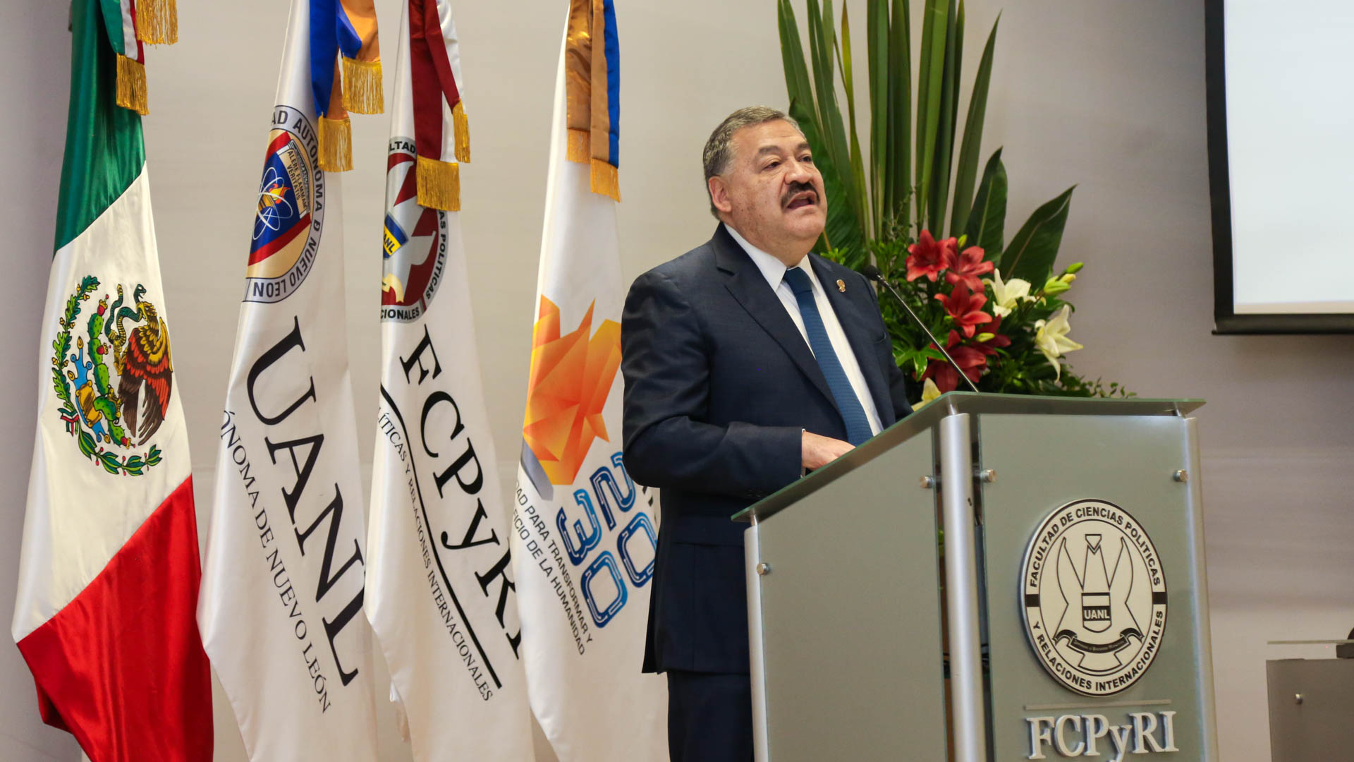 Acreditan programa de administración de energía y desarrollo sustentable