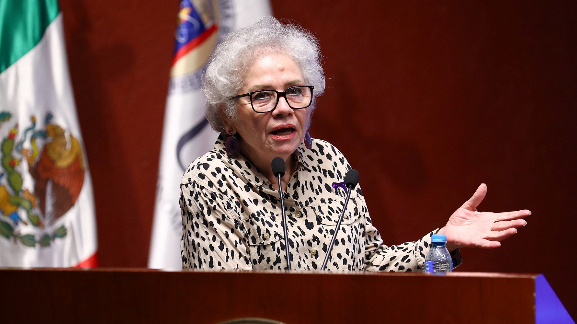 Piden mujeres líderes hacer efectivos cambios en la sociedad