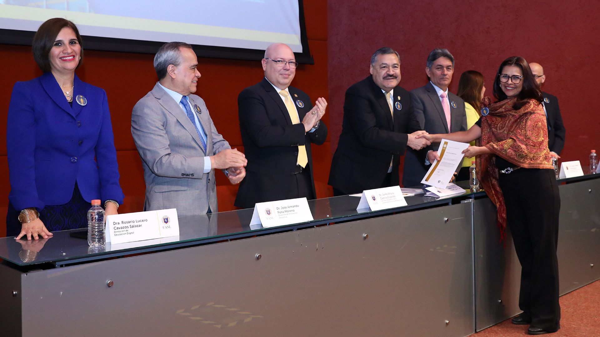 Culmina capacitación de docentes de la UANL