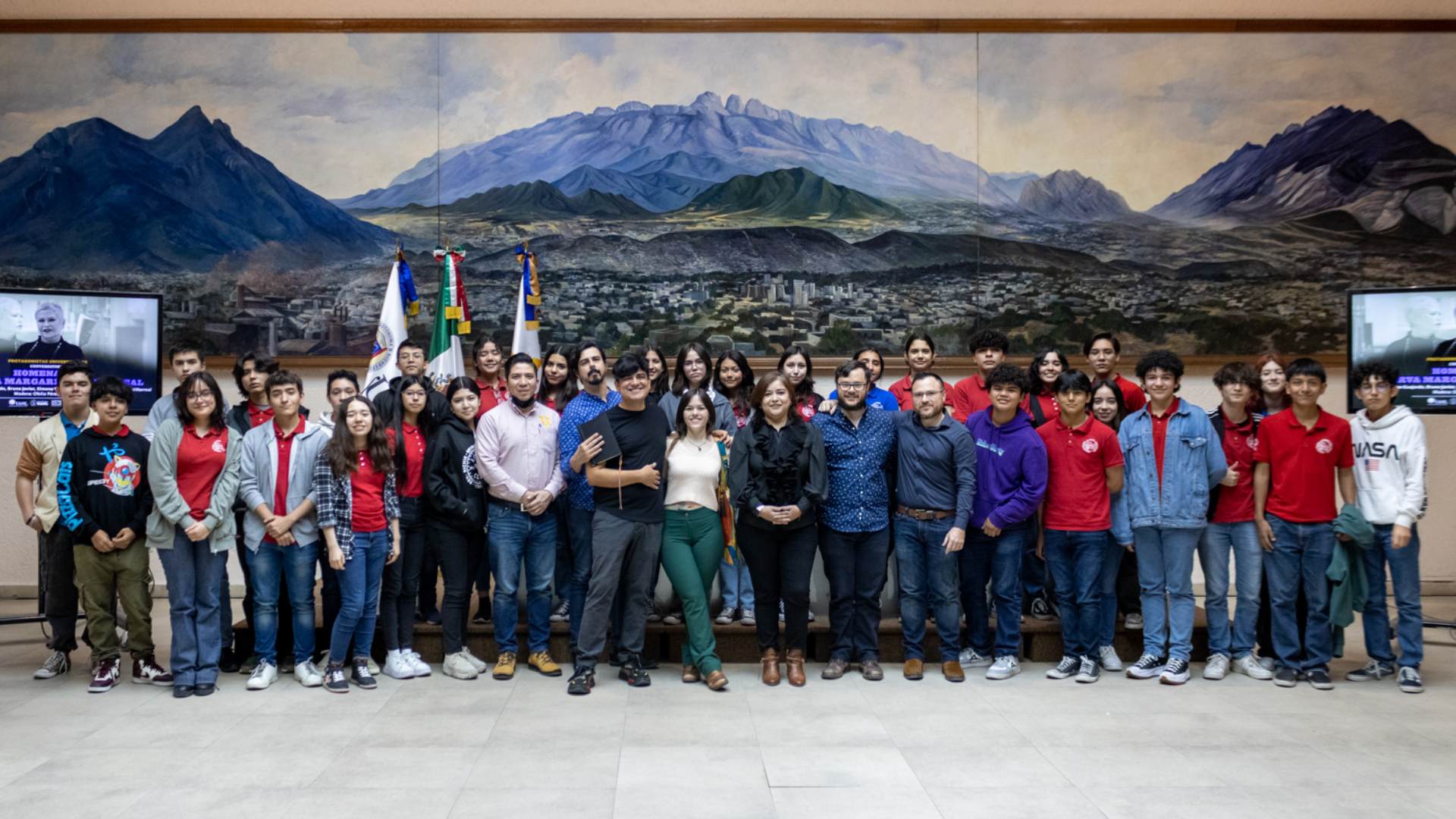 Rinden homenaje a Minerva Margarita Villarreal