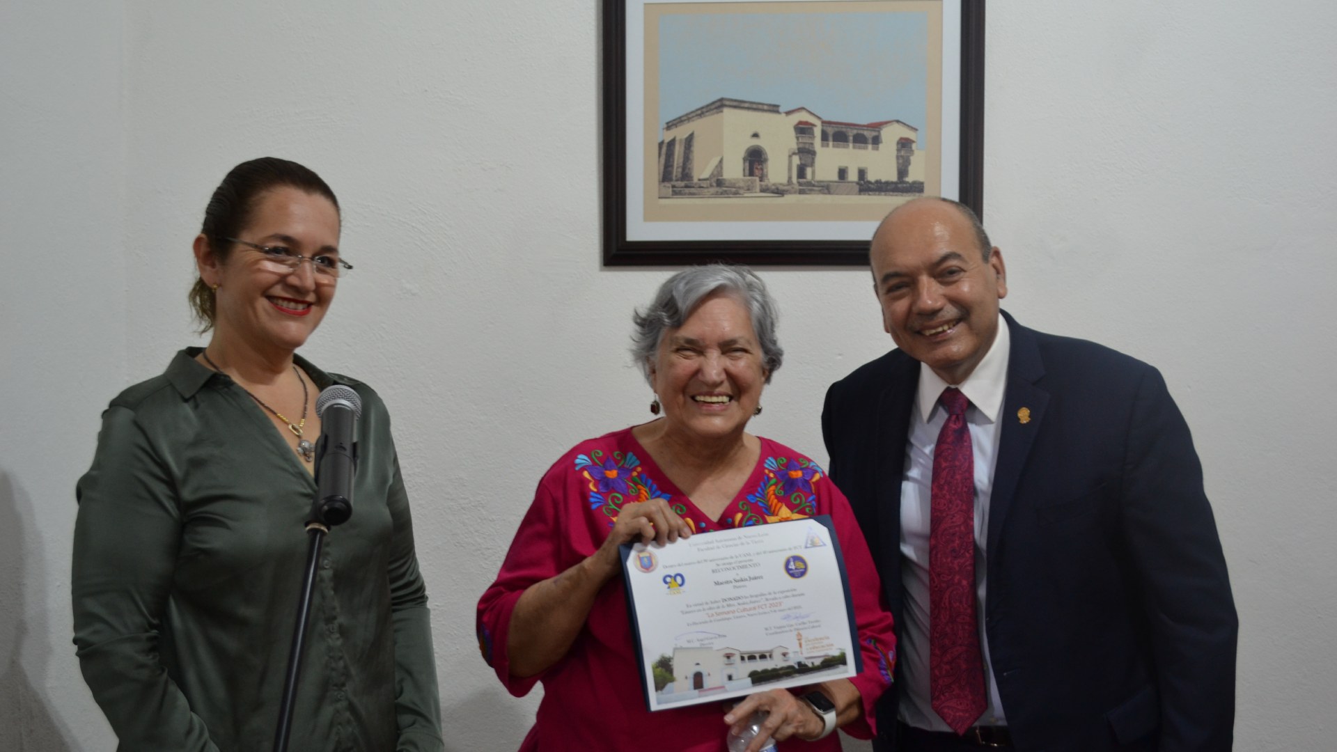 Exhiben mirada de Saskia Juárez sobre Linares en Ciencias de la Tierra