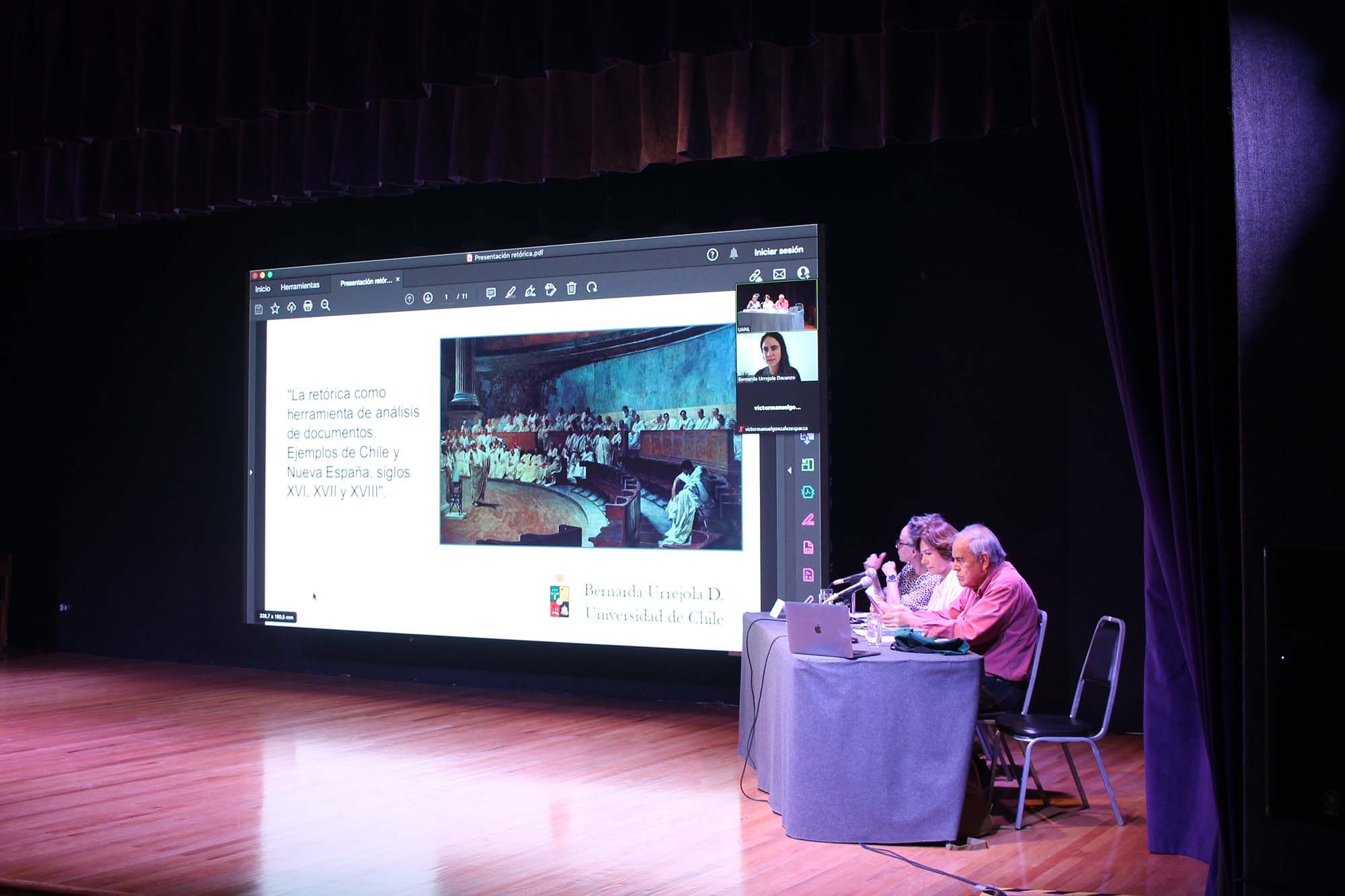 Dialogan historiadores sobre discursos emergentes