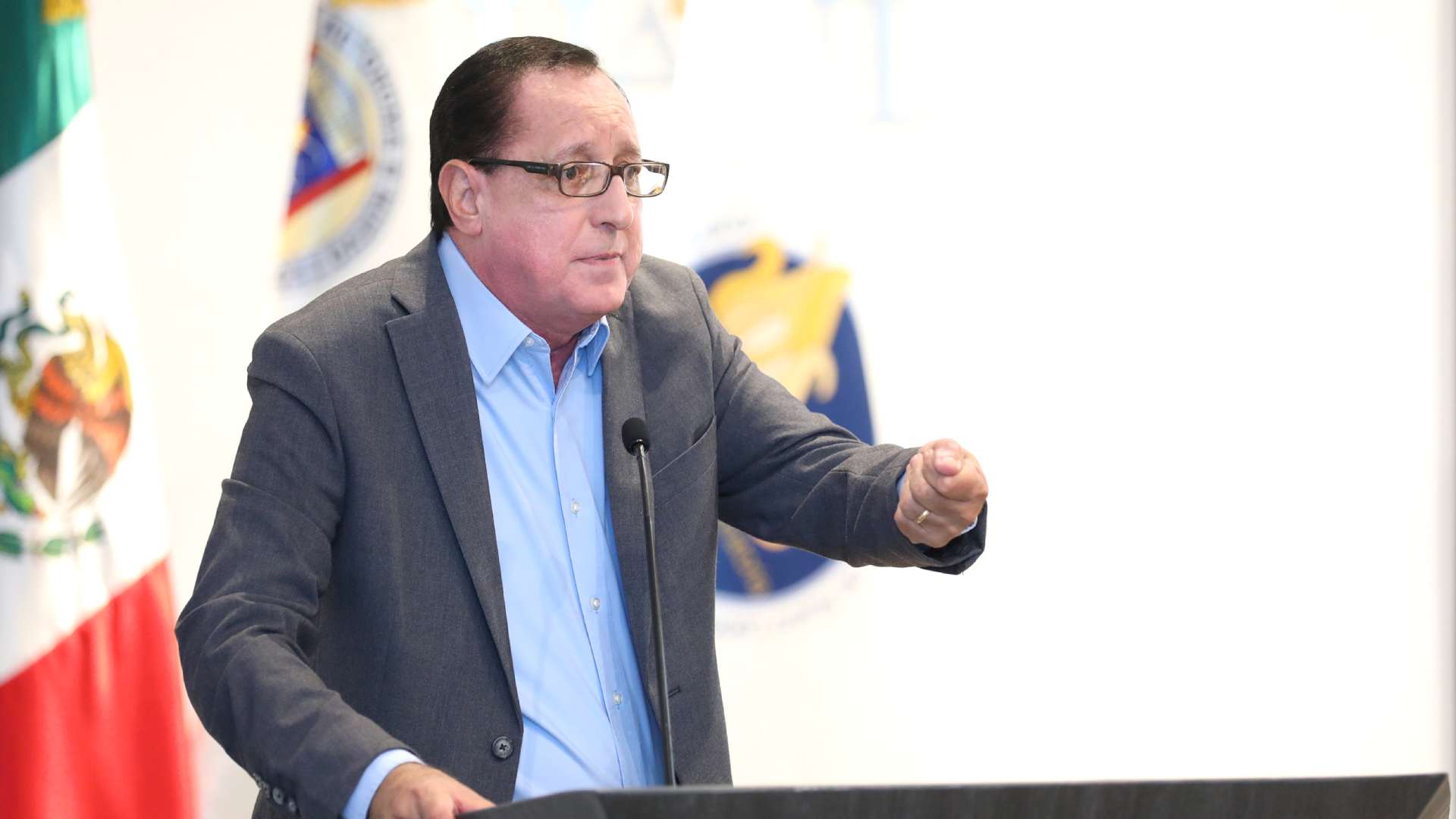 Se gradúa quinta generación del Programa Aula STUANL