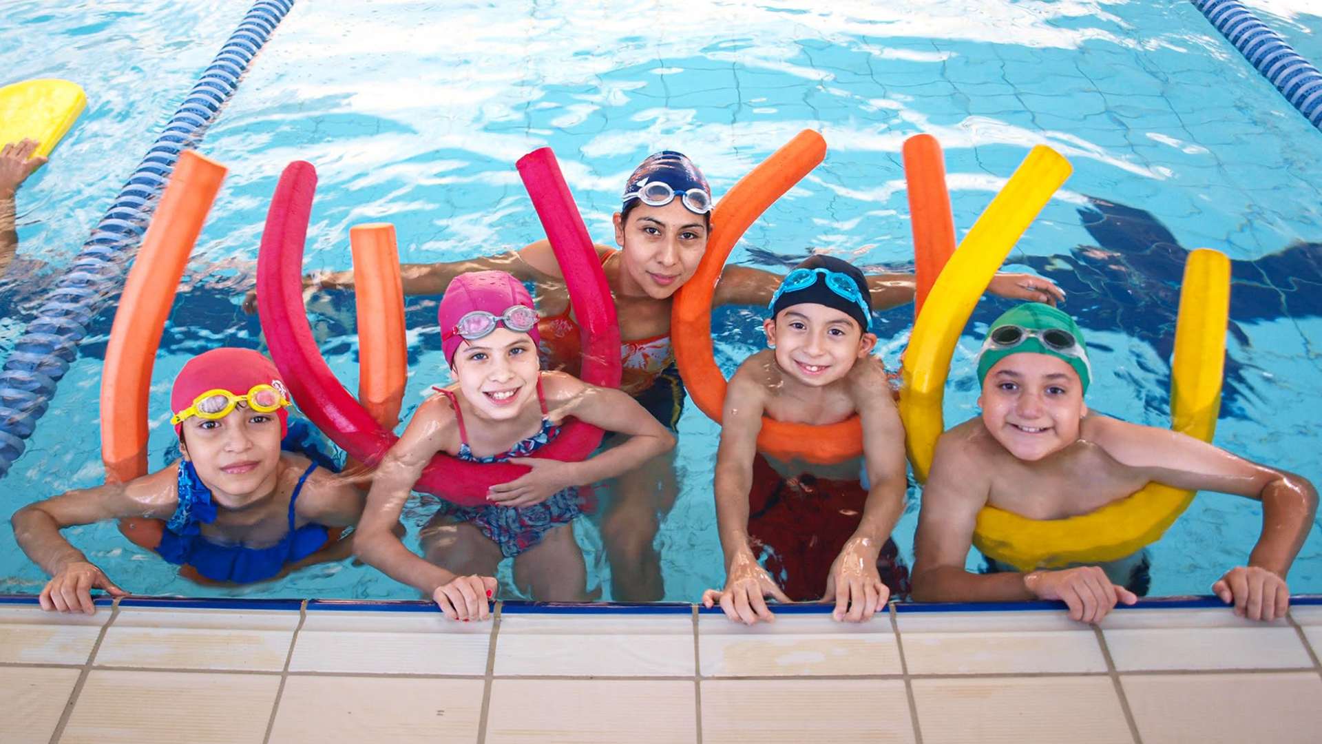 Vive en la UANL un verano creativo y divertido