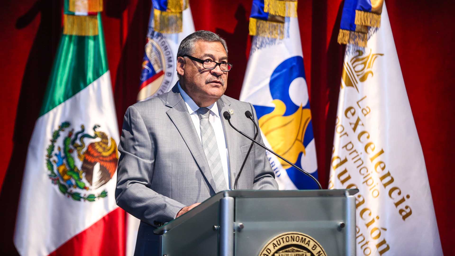 Brinda programa de intercambio de UANL estancias a 216 alumnos