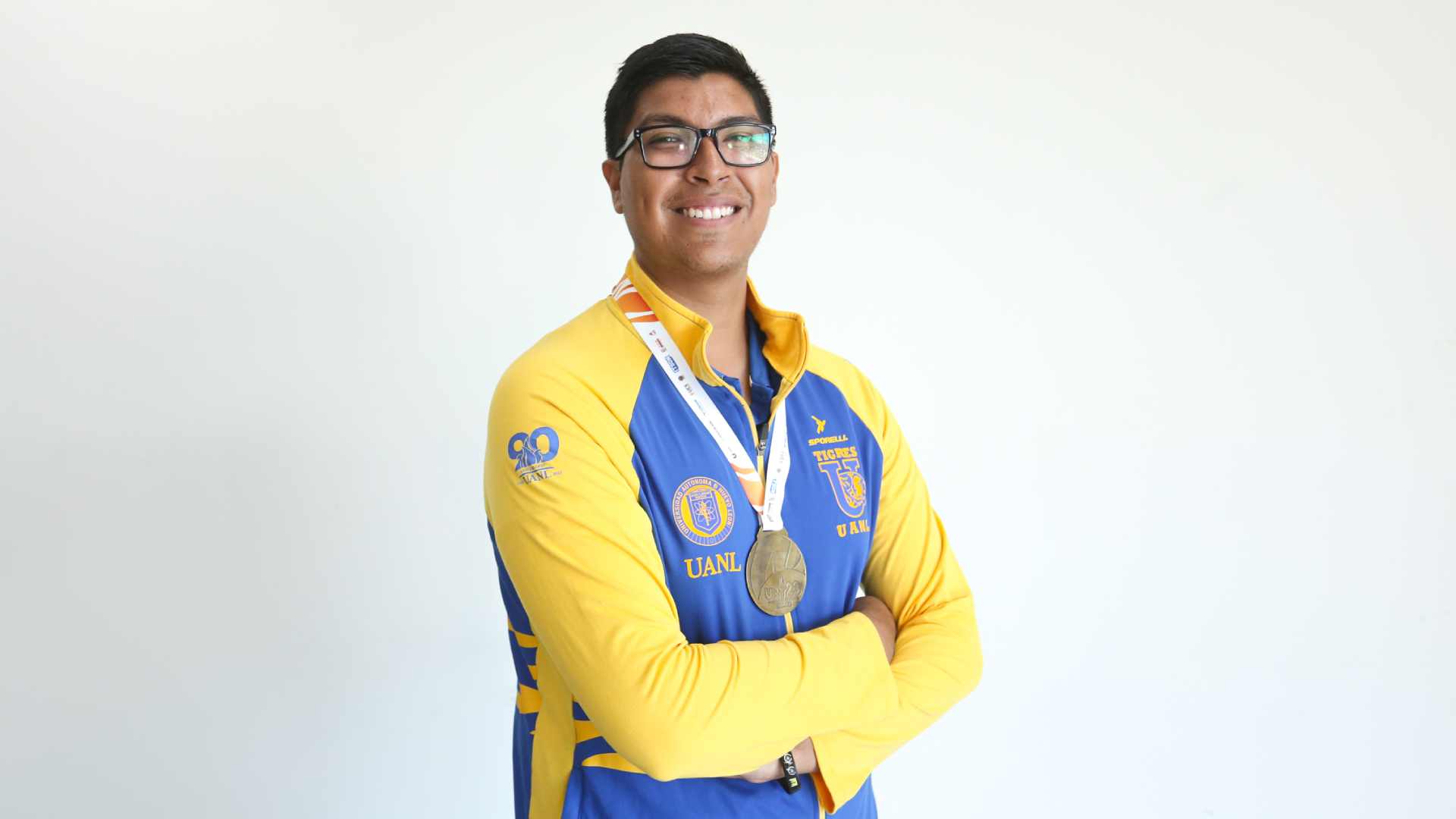 Logra medalla histórica en ajedrez para UANL