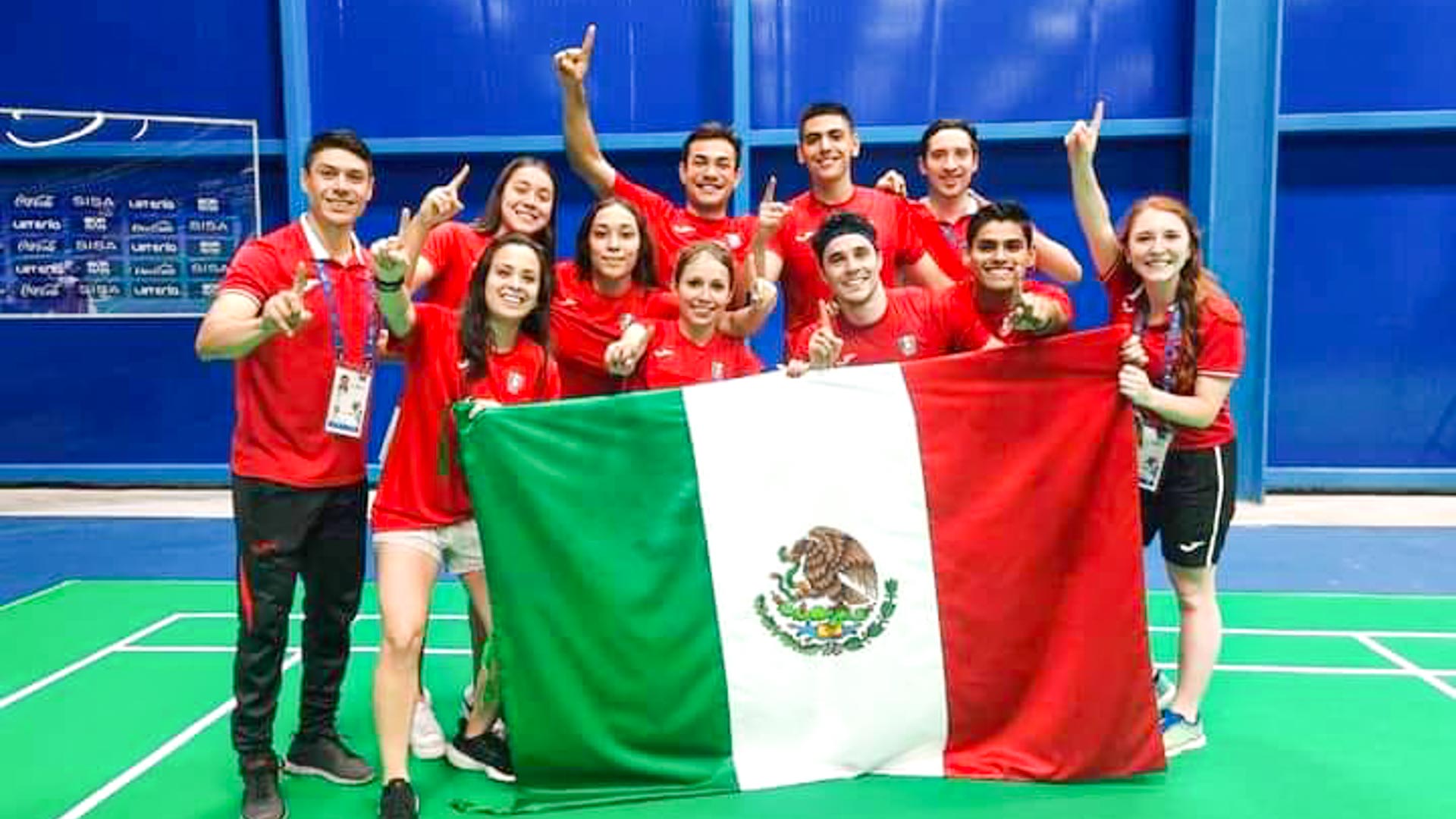 Contribuyen atletas de UANL al éxito de México en Juegos de San Salvador