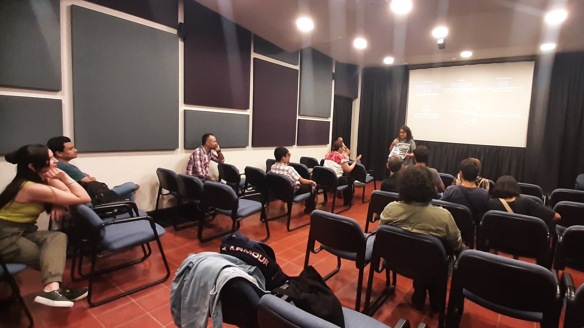 Destacan importancia de los cineclubes en difusión del séptimo arte