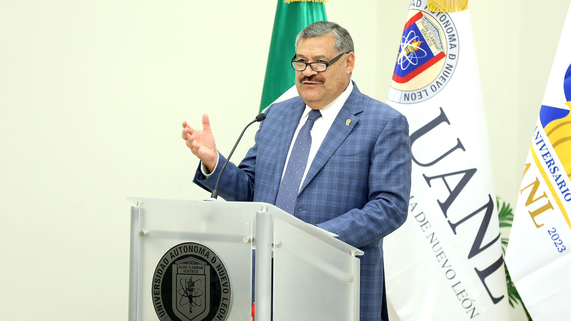 Recibe Santos Guzmán a estudiantes del Programa de Movilidad Académica