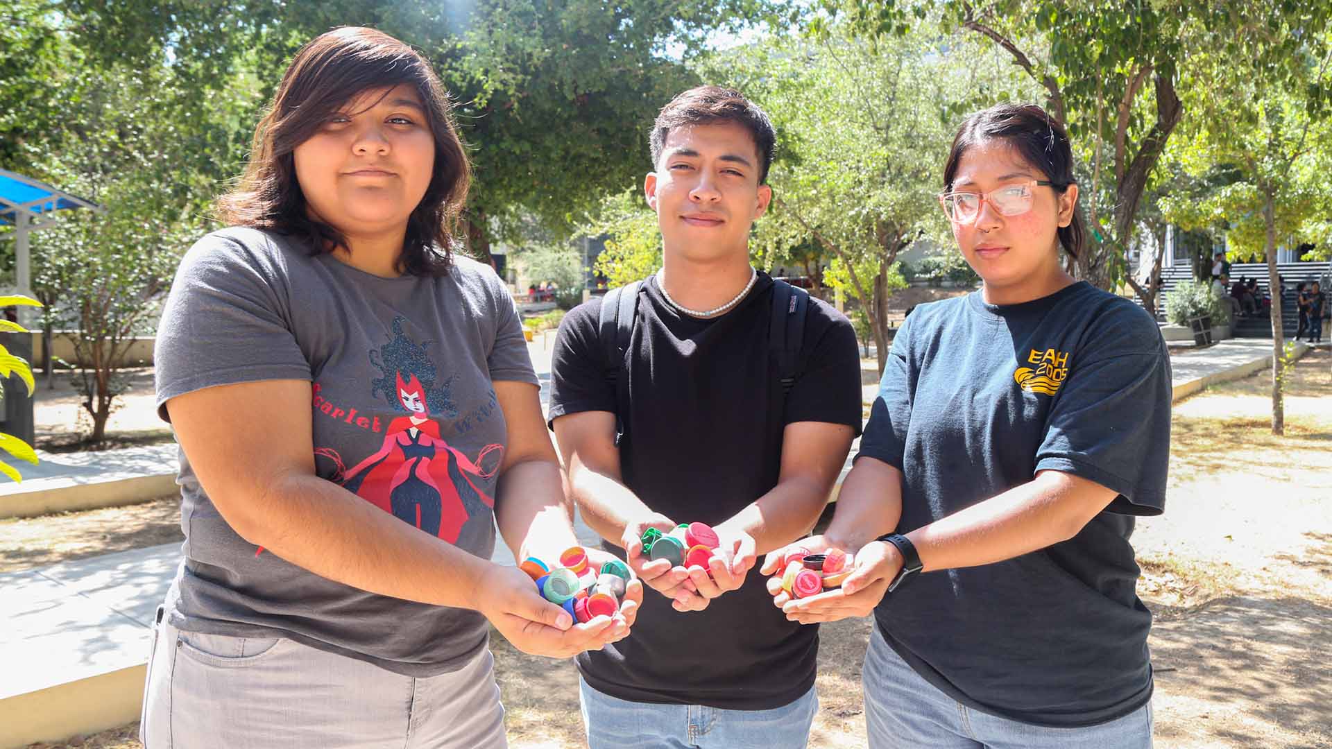 Apoya Artes Visuales a Alianza Anticáncer Infantil donando plástico