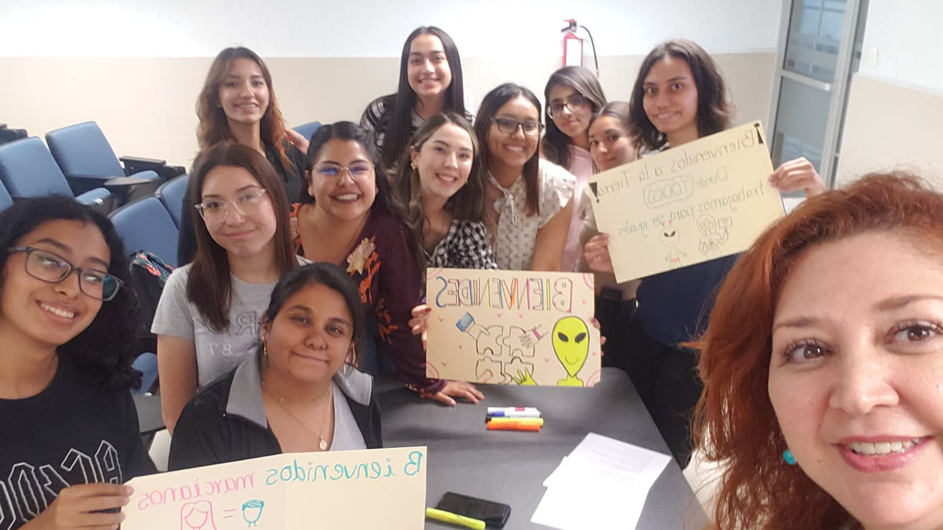 Ofrece FACPYA talleres sobre sororidad y perspectiva de género