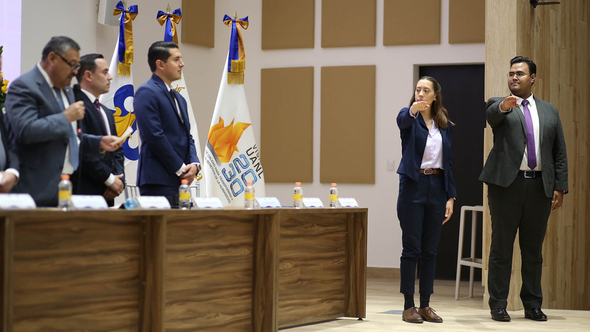 Toma protesta nueva mesa directiva de la Facultad Medicina