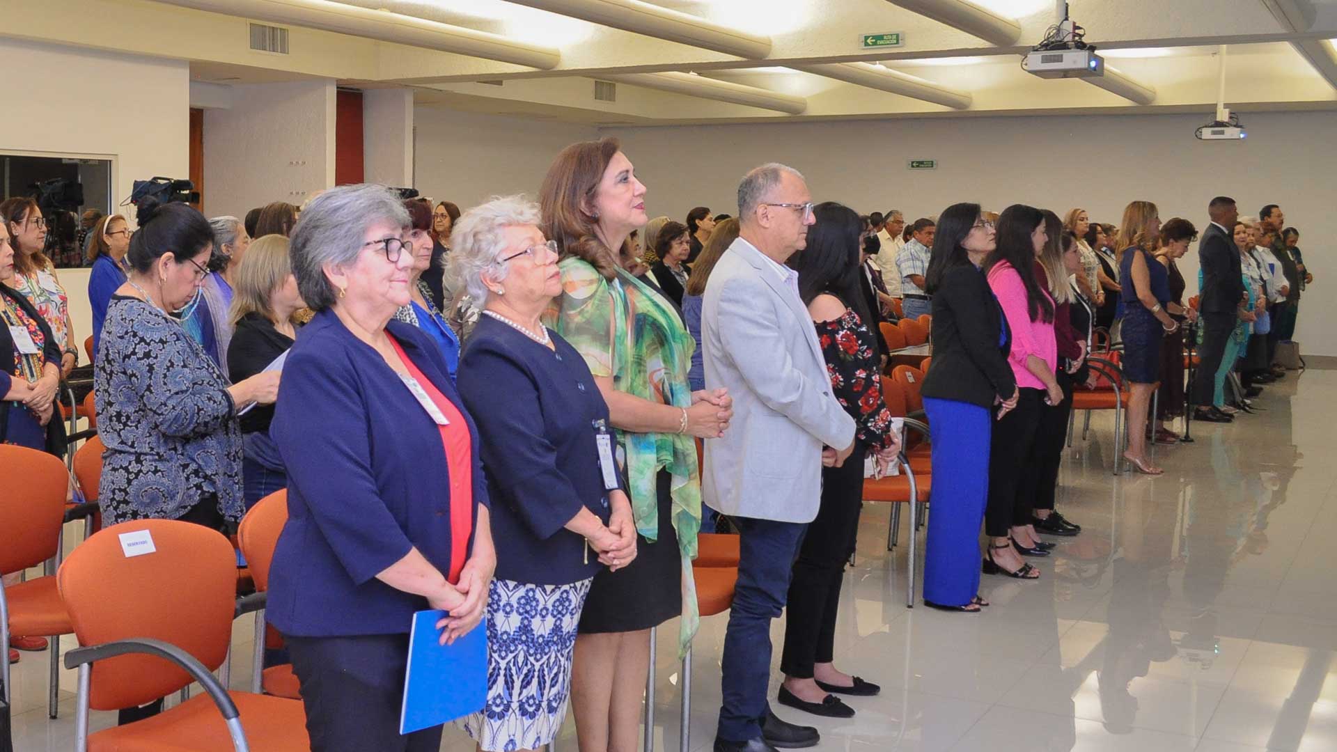 Organiza UANL simposio sobre el perdón y la reconciliación en la vejez