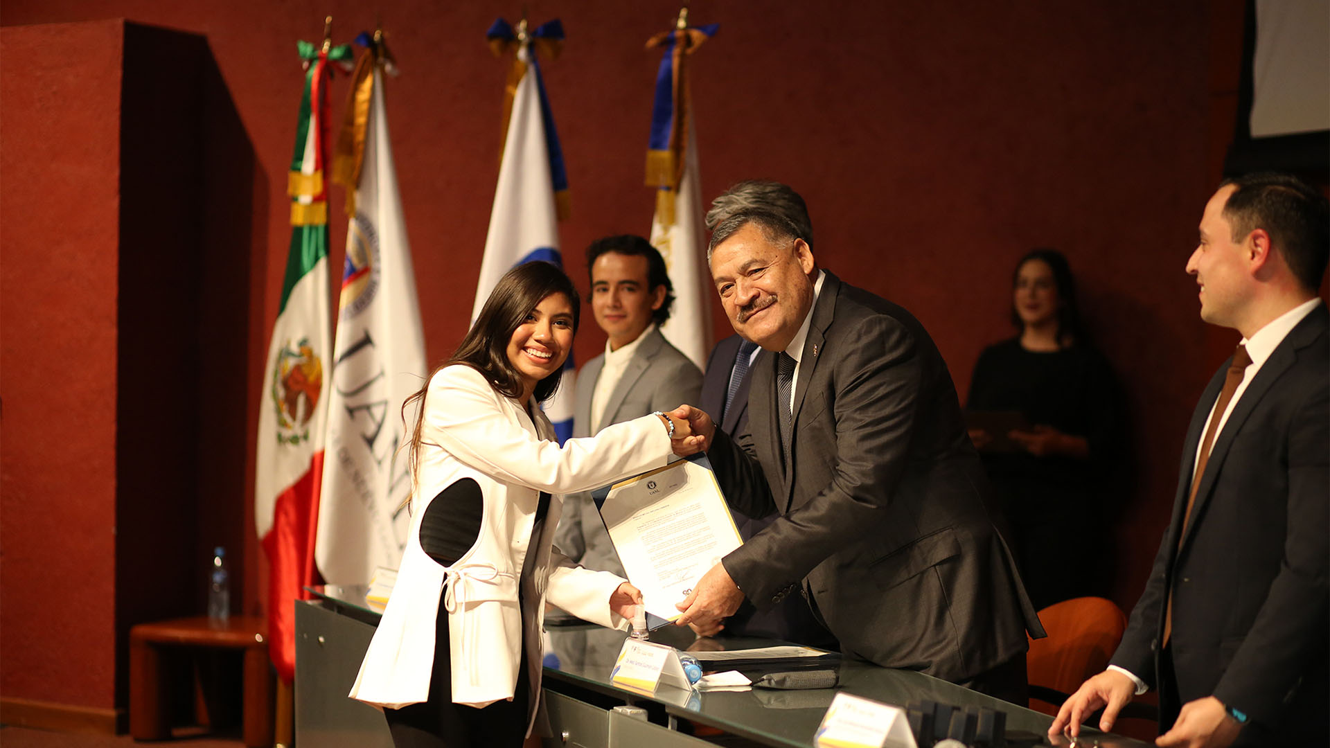 Tienen nuevos líderes federaciones universitarias de UANL