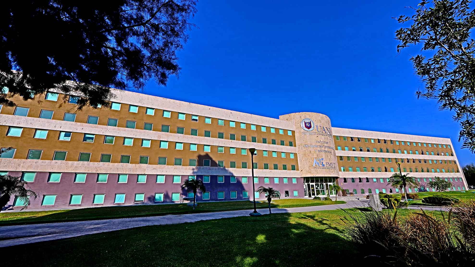 Celebra FMVZ 50 años dedicados a buscar el bienestar animal
