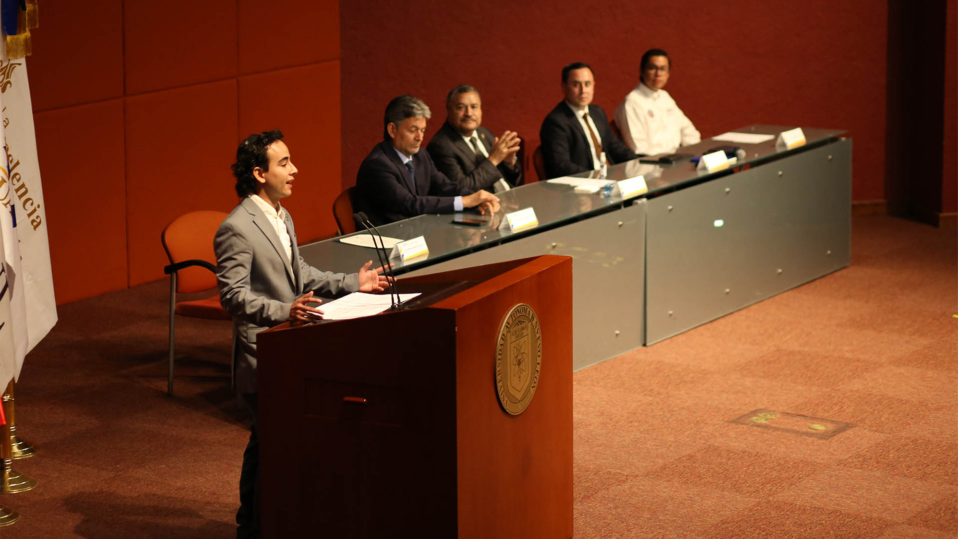 Tienen nuevos líderes federaciones universitarias de UANL