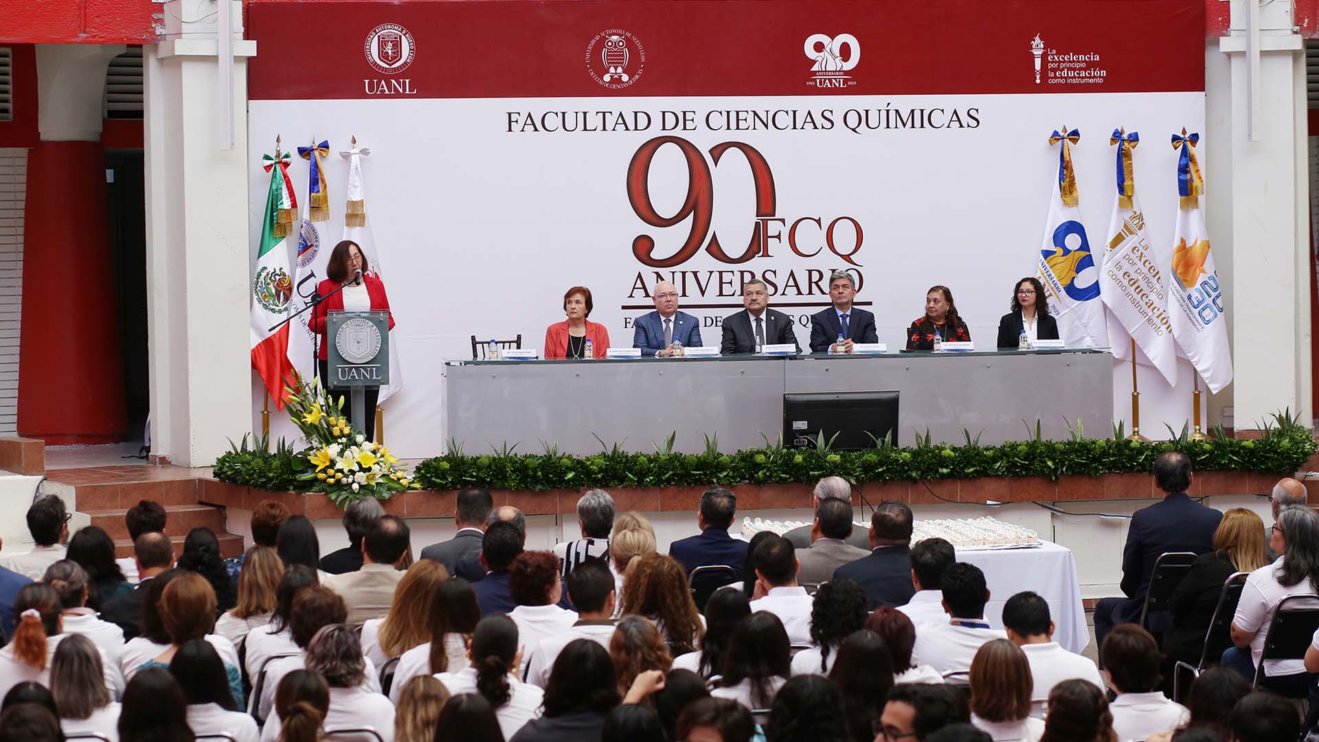 FCQ: 90 años de ser un polo científico de la UANL