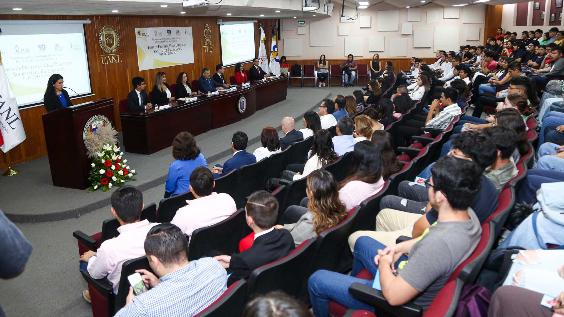 Mesa directiva de FCQ trabajará por una educación integral