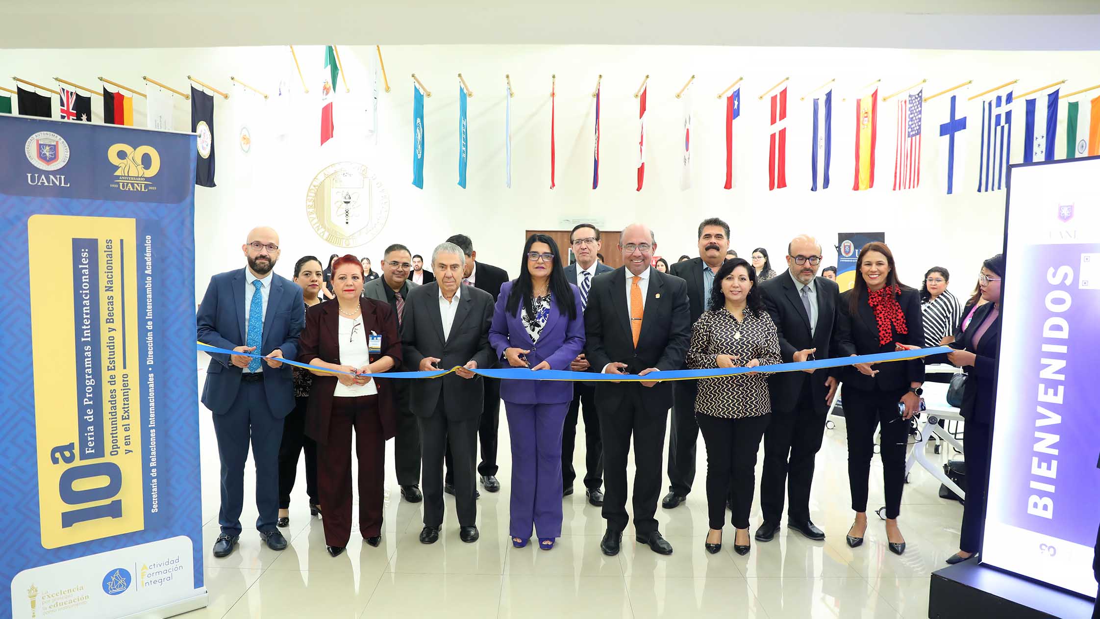 Promociona UANL movilidad académica en feria de programas internacionales