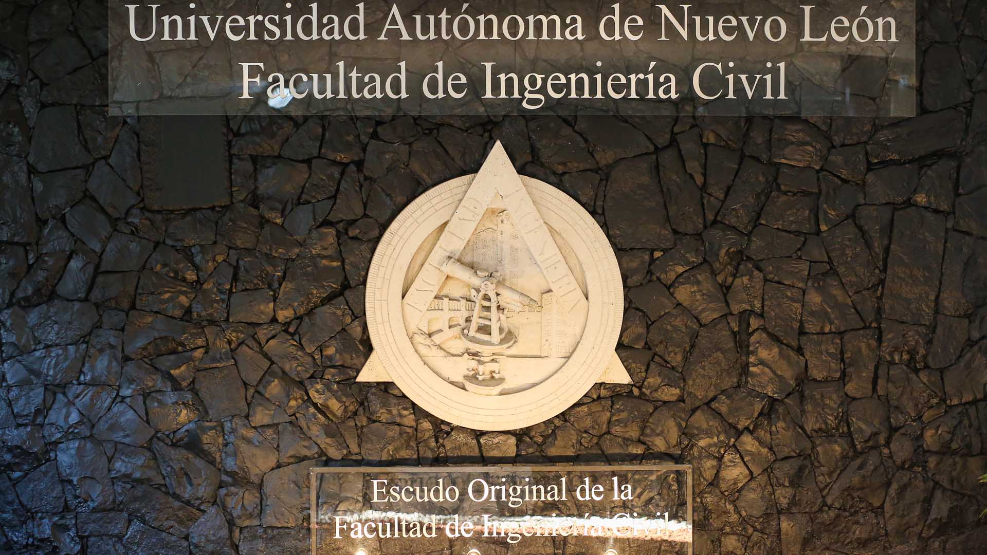 Festeja Ingeniería Civil su 90 aniversario