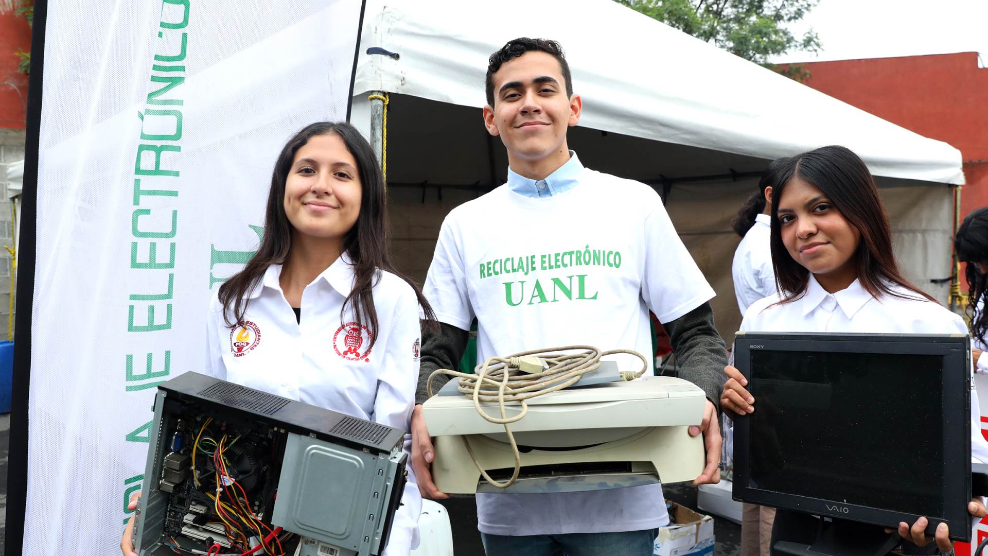 Dispone UANL 20 centros para campaña de reciclaje electrónico