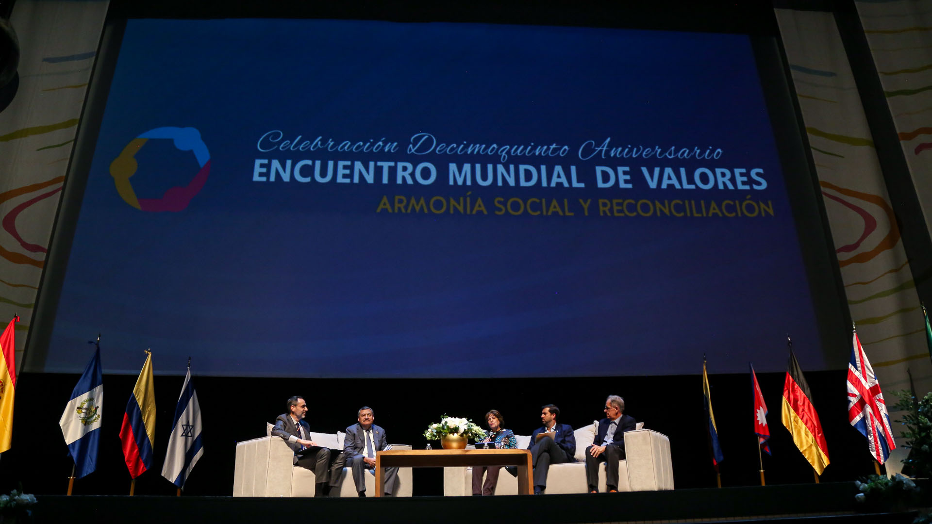 Expone Rector papel de universidades en la formación de valores