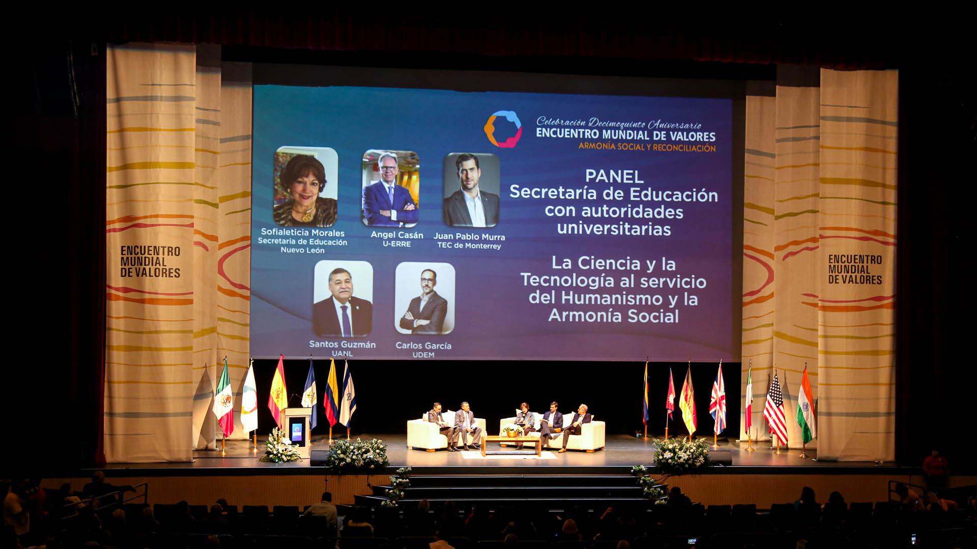 Expone Rector papel de universidades en la formación de valores