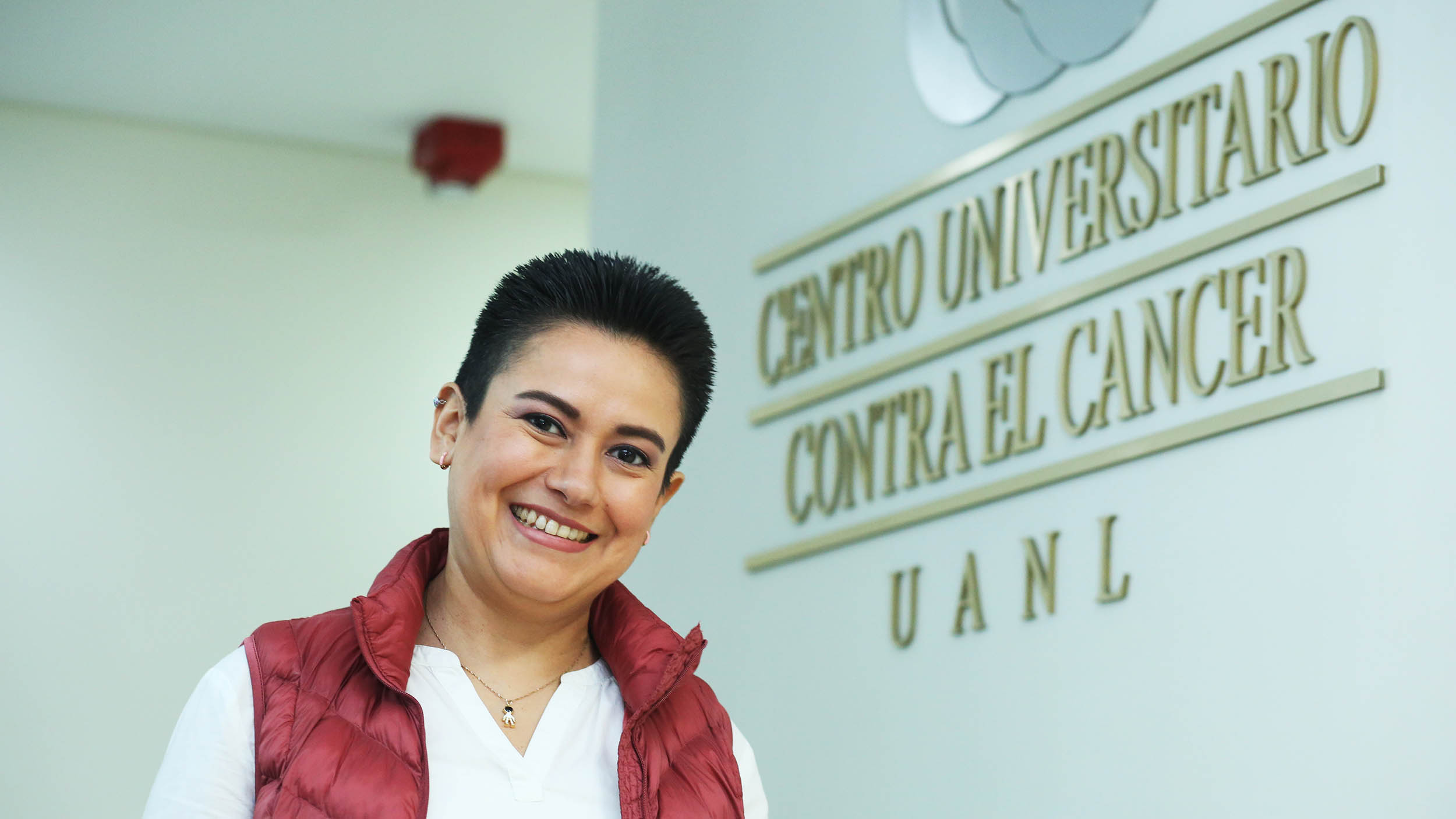 Recomienda experta de UANL revisión personal y especializada para combatir el cáncer de mama