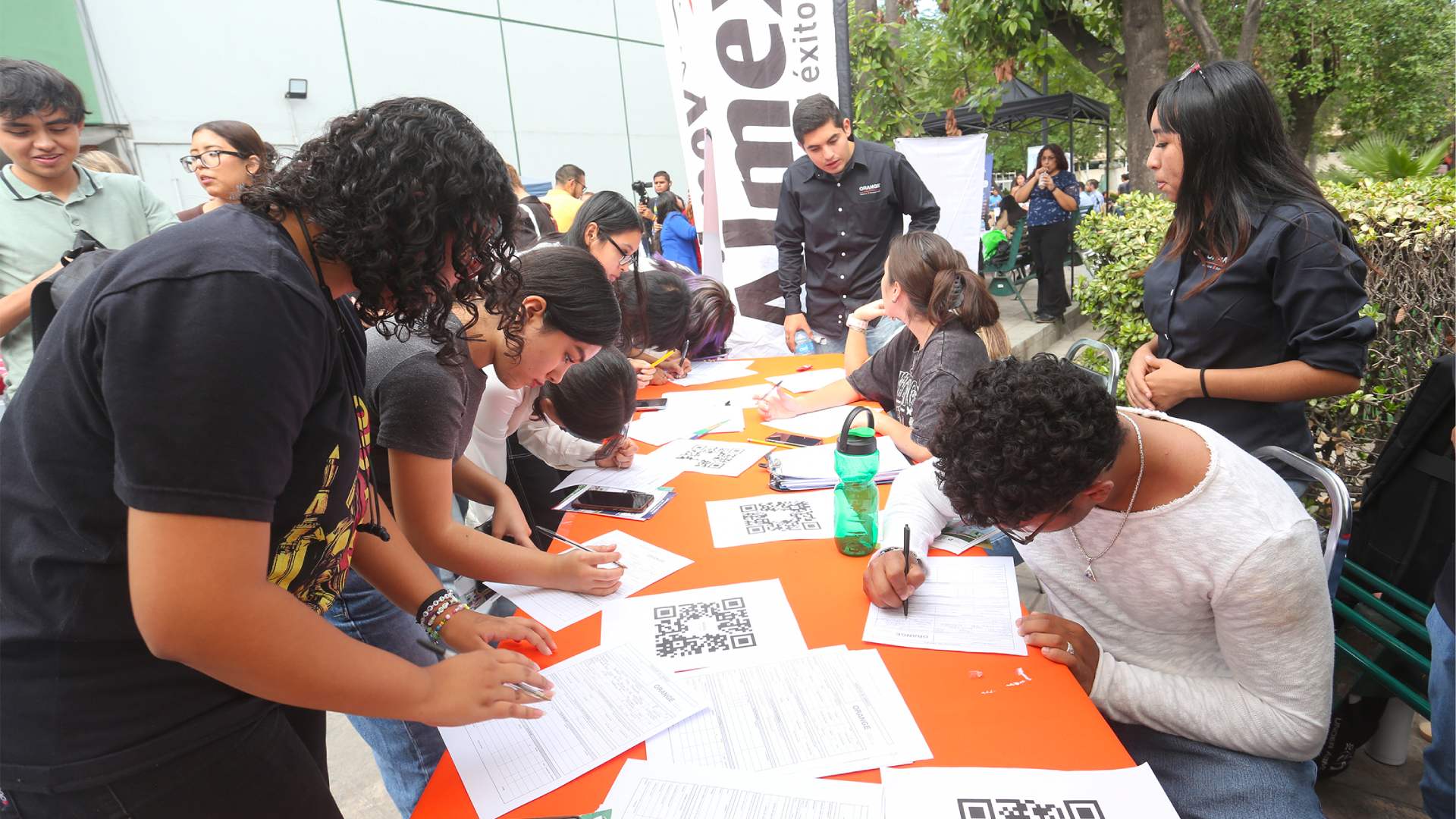 Realiza Derecho Feria Laboral 2023