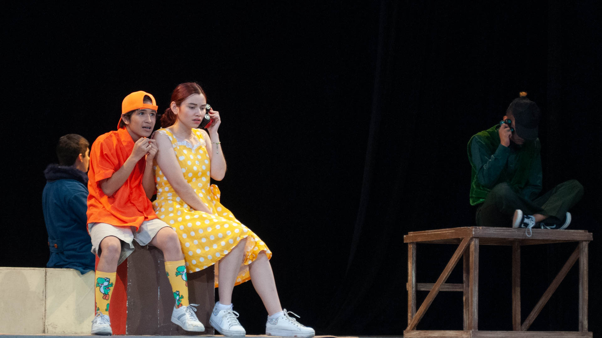 Viven estudiantes fiesta teatral en Aula Magna