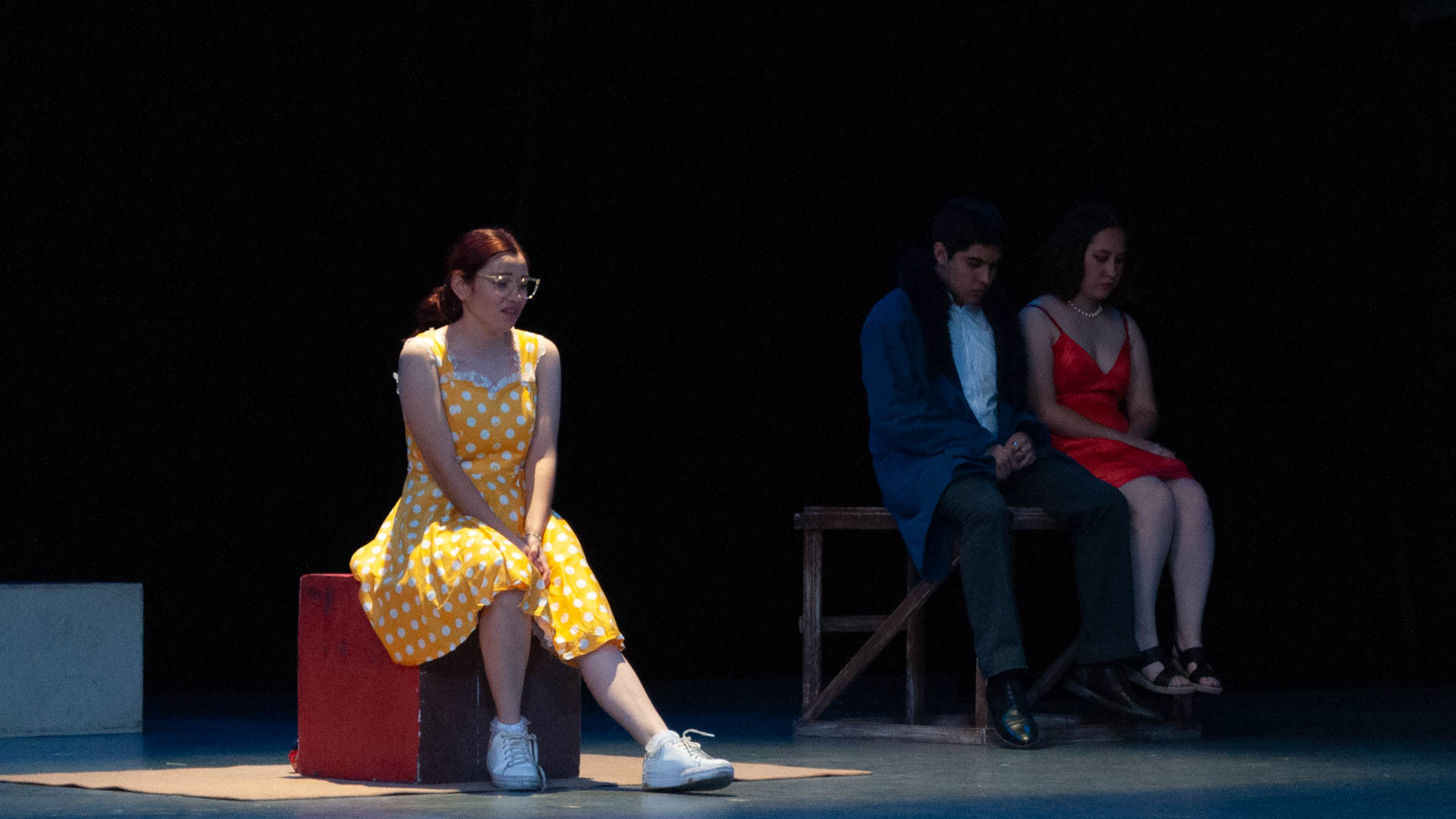 Viven estudiantes fiesta teatral en Aula Magna