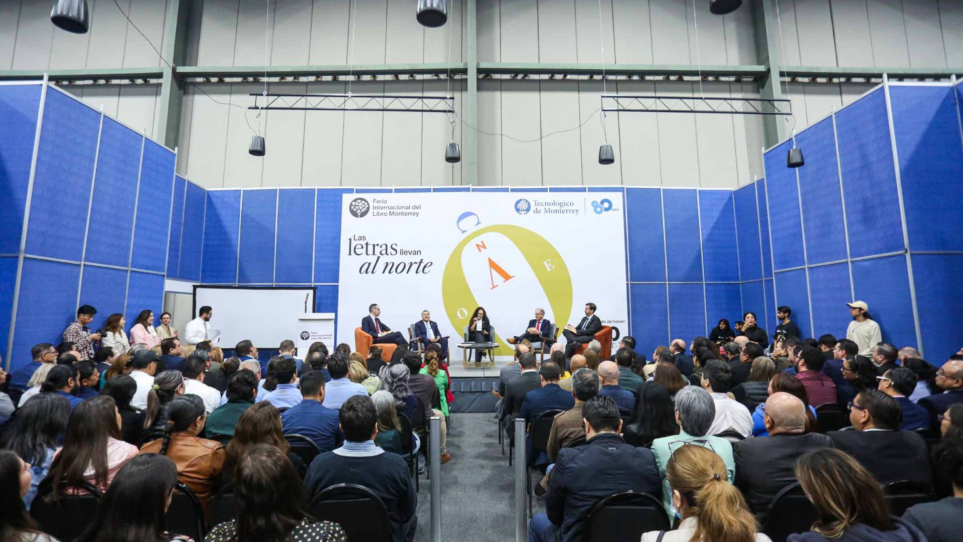 Participa Santos Guzmán en panel de rectores organizado por la FIL 2023