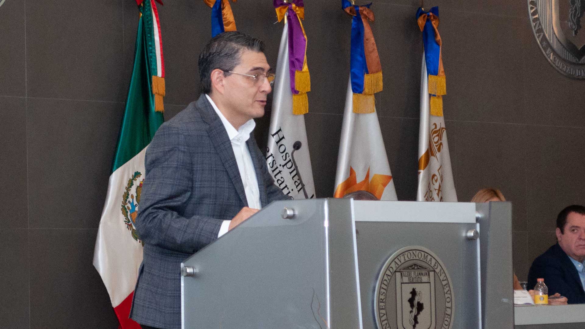 Buscan fortalecer atención a pacientes con infarto cerebral de NL