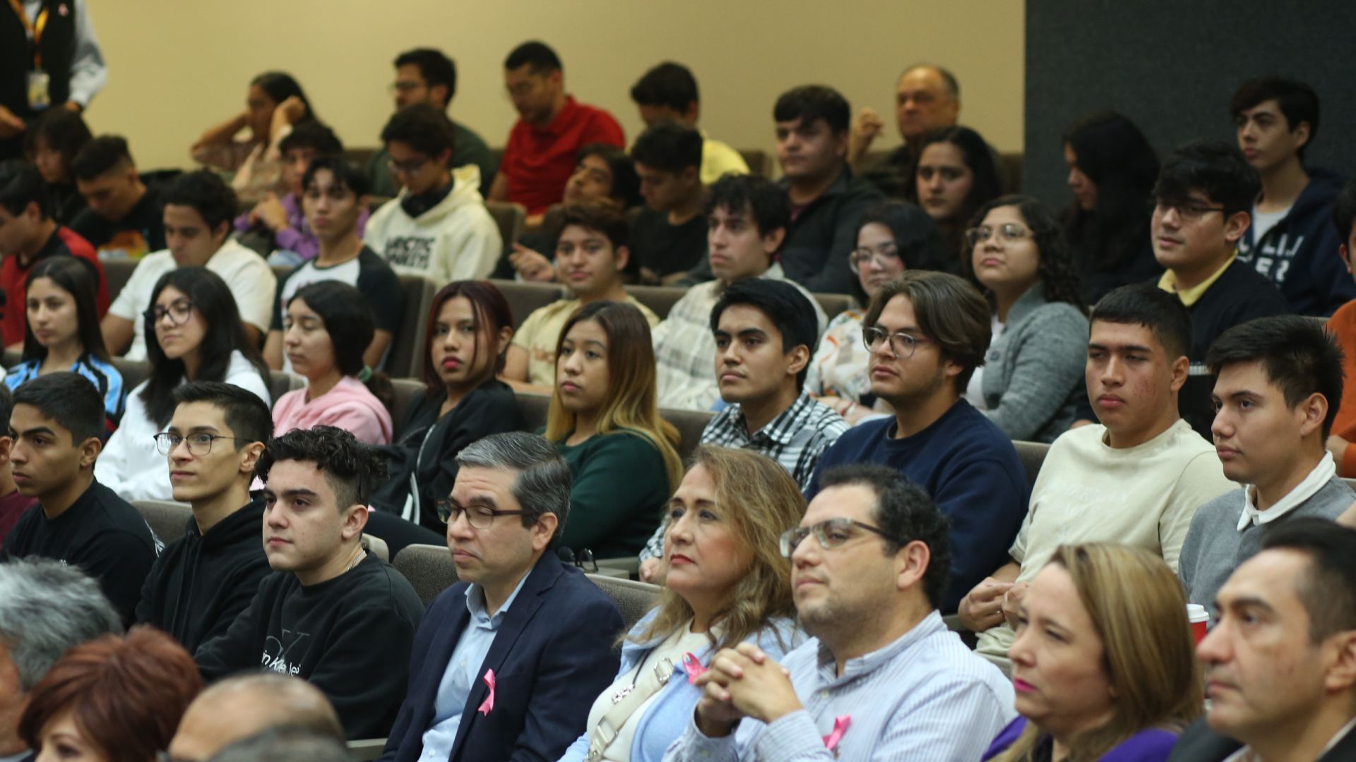 Retoma FAE encuentro internacional de capital humano y crecimiento