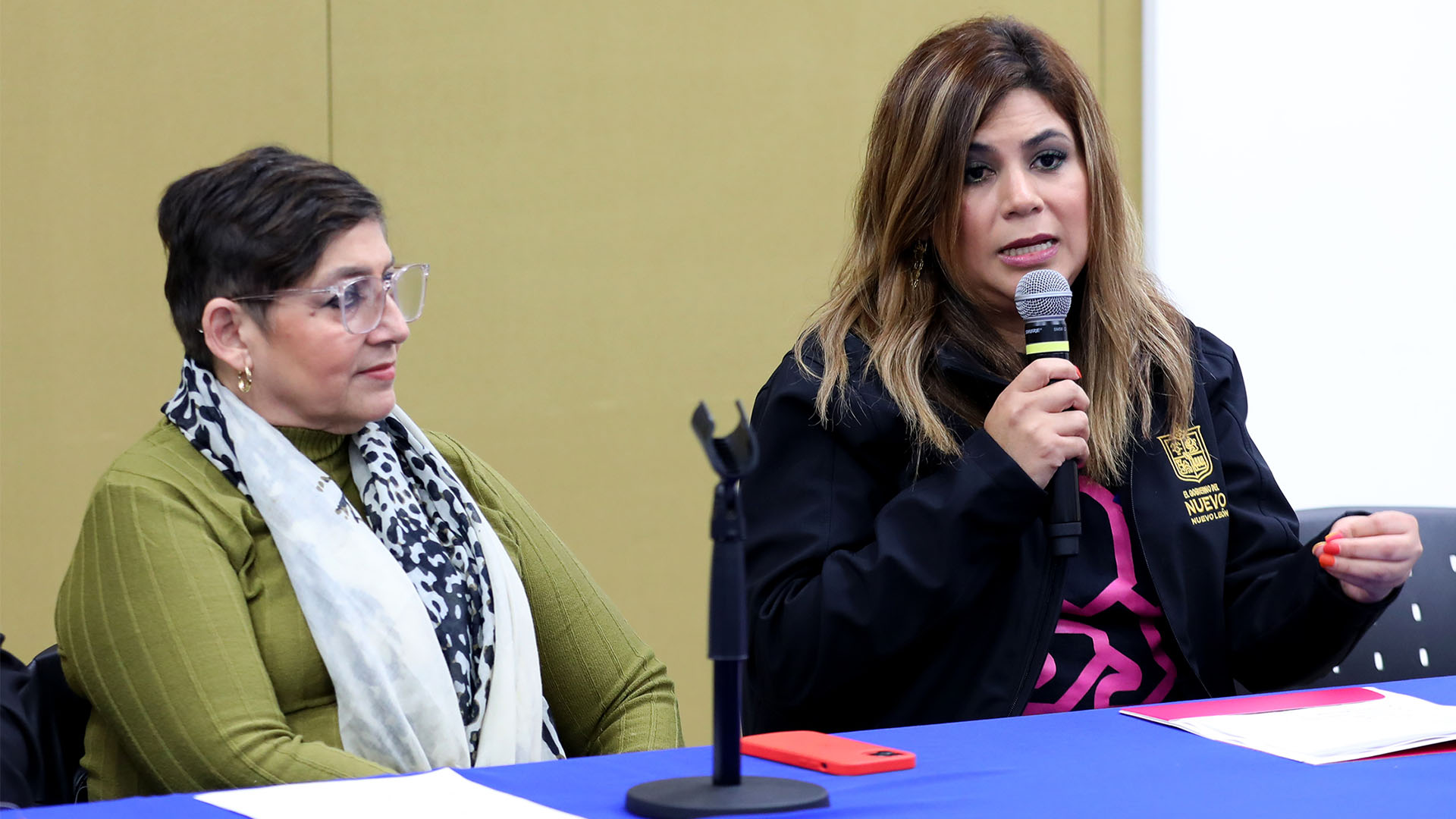 Suma UANL 8 toneladas de alimentos a colecta de Hambre Cero NL