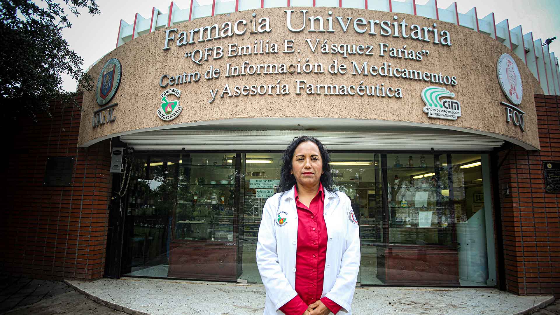 Ofrece Ciencias Químicas atención especializada en su farmacia-escuela