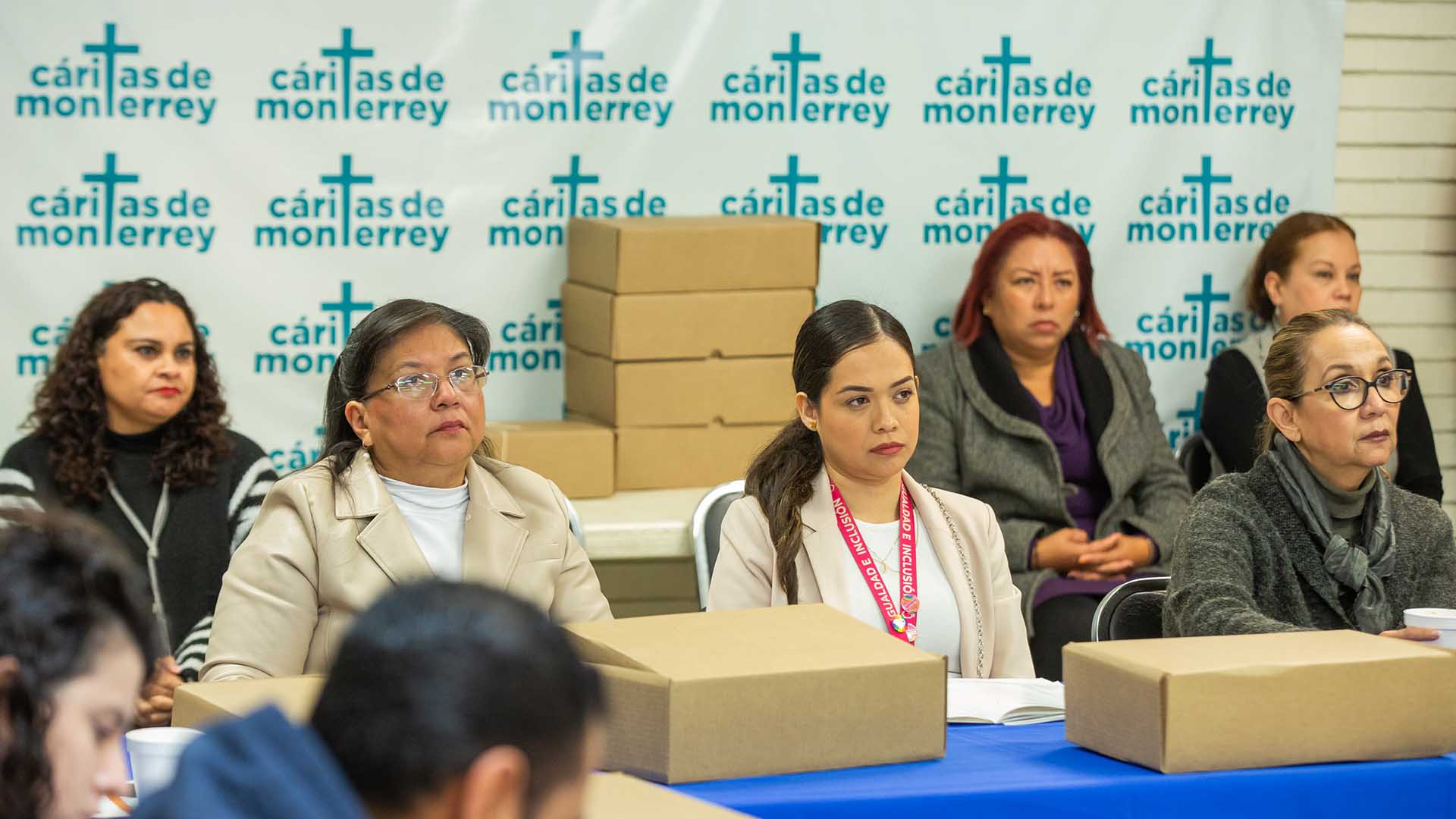Buscan que Nuevo León adopte expediente digital de salud de migrantes
