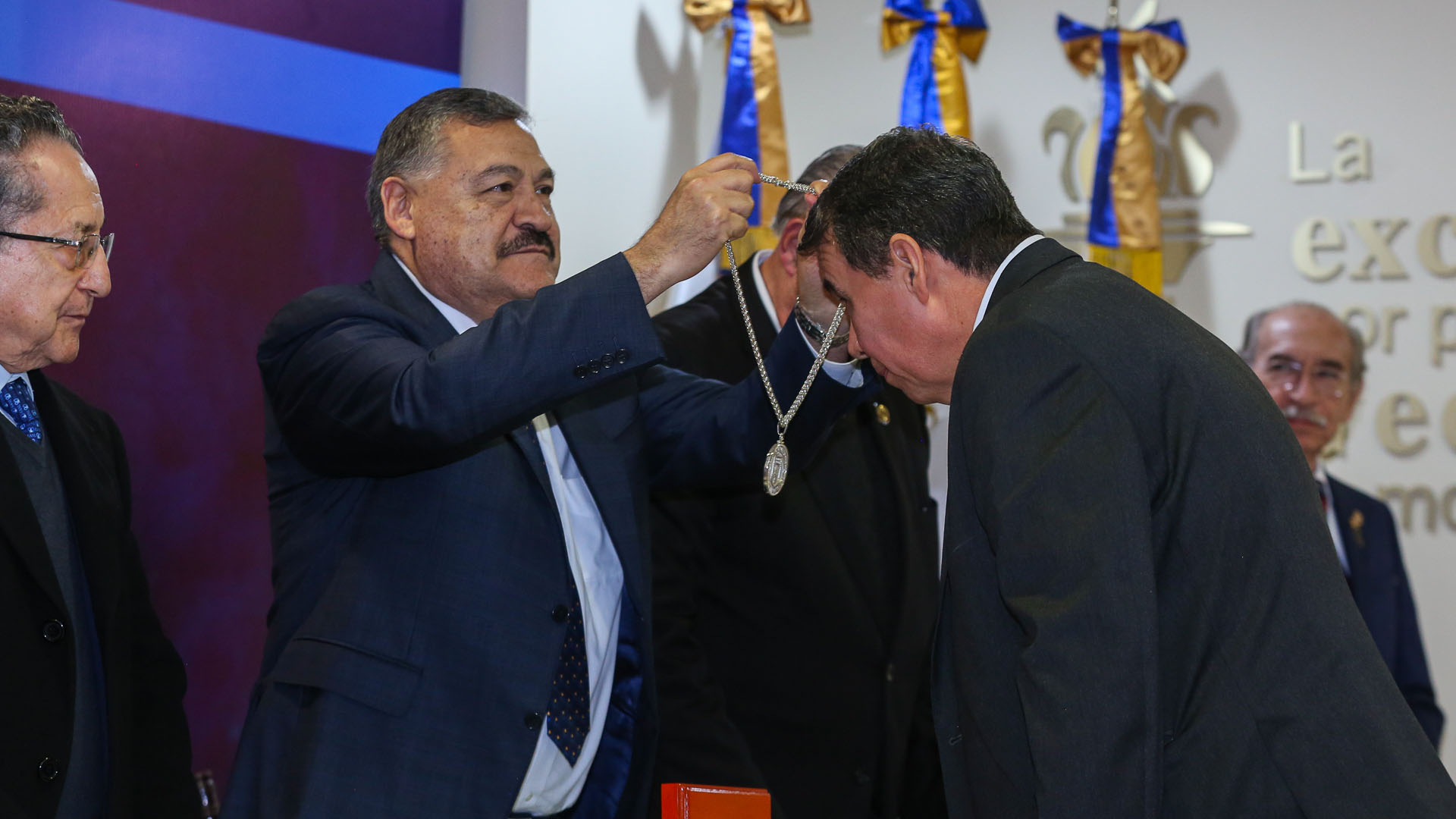 Director de Prepa 20 promete lograr nuevas metas en equipo