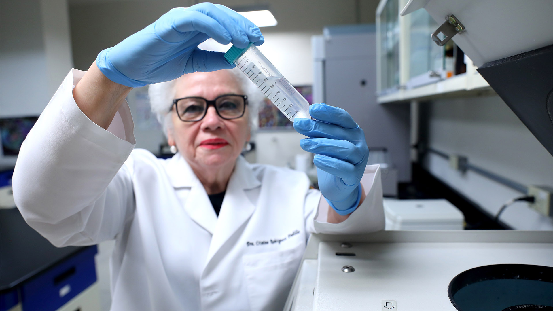 Prueba HU tratamiento contra cáncer de mama triple negativo