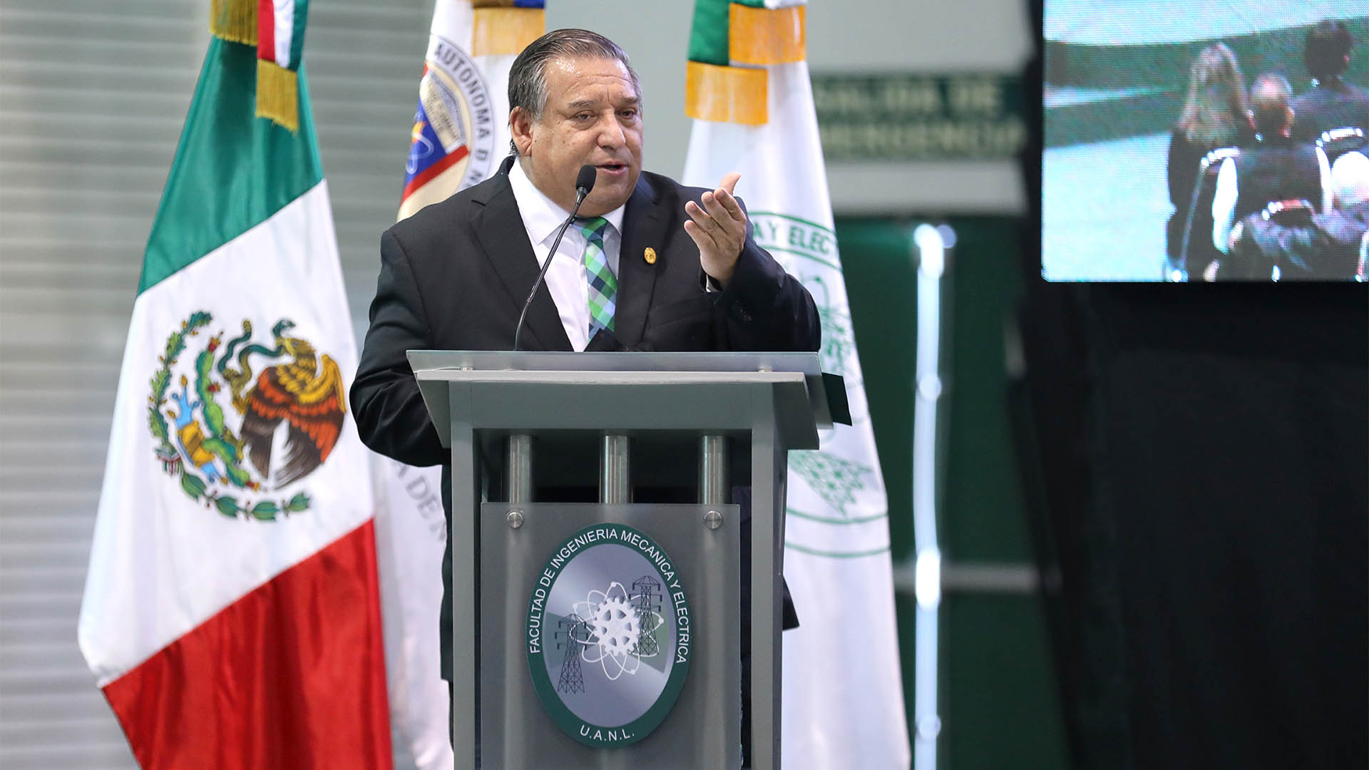 Reacredita CACEI ocho programas de FIME