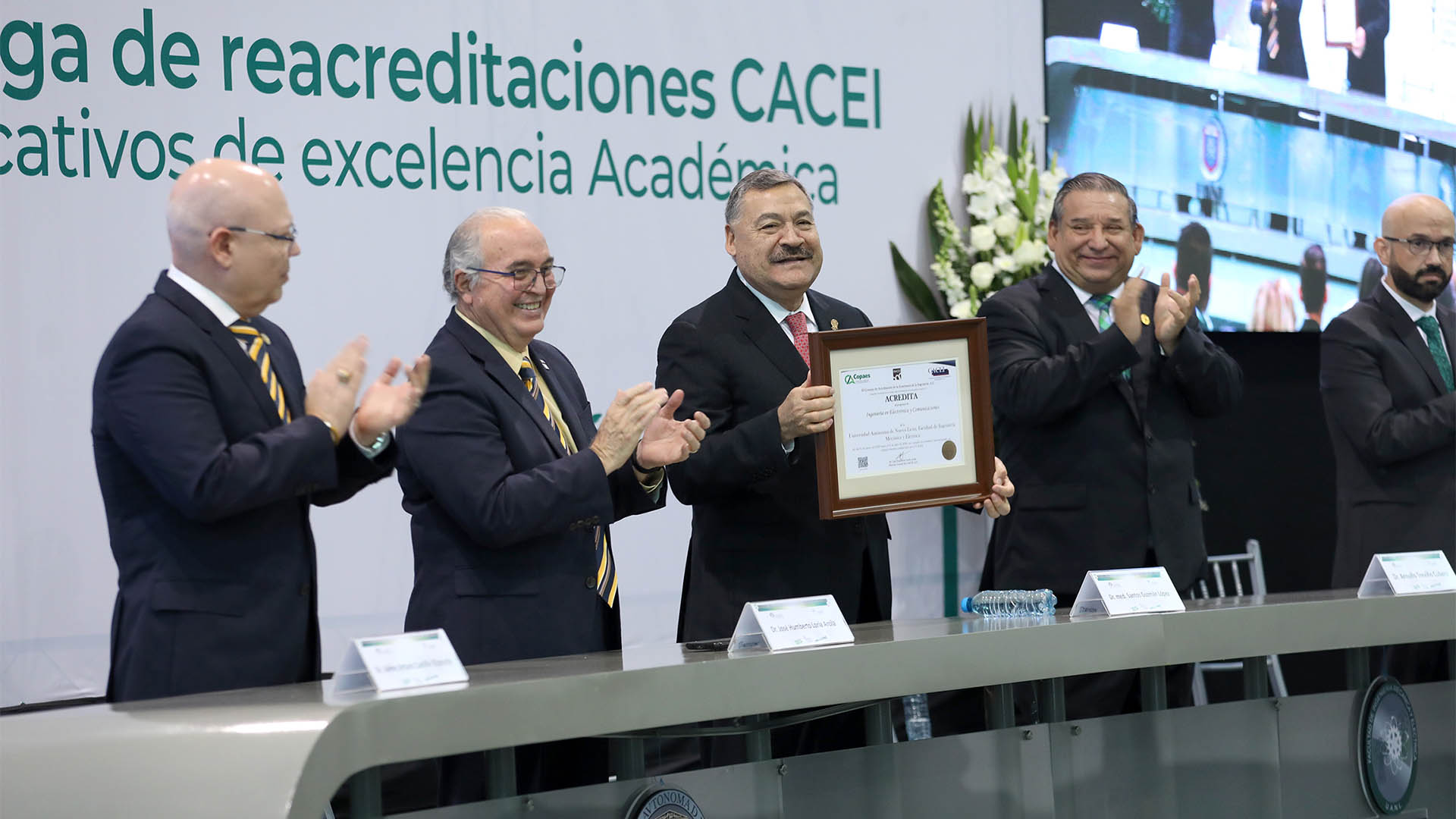 Reacredita CACEI ocho programas de FIME