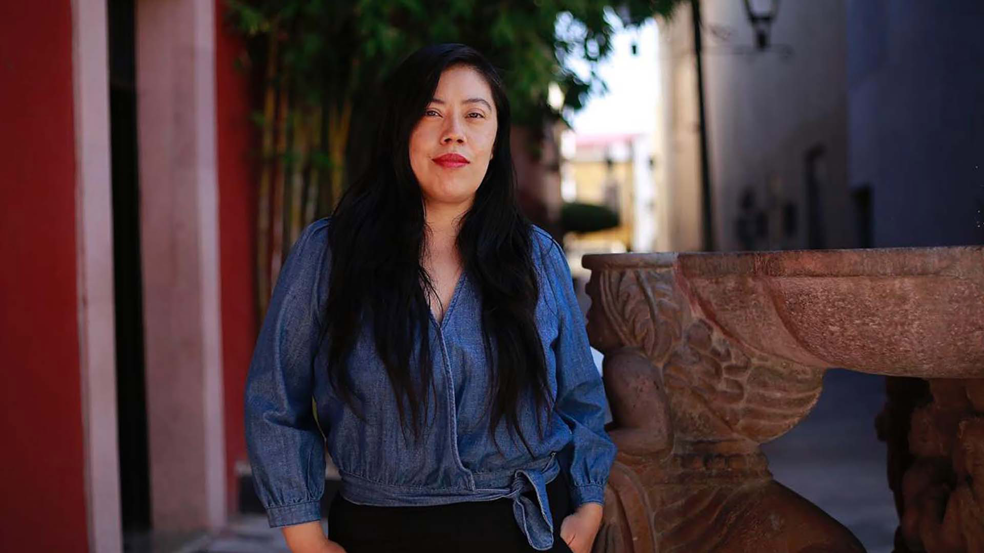 Invitan a participar en premio en honor a la poeta Minerva Margarita