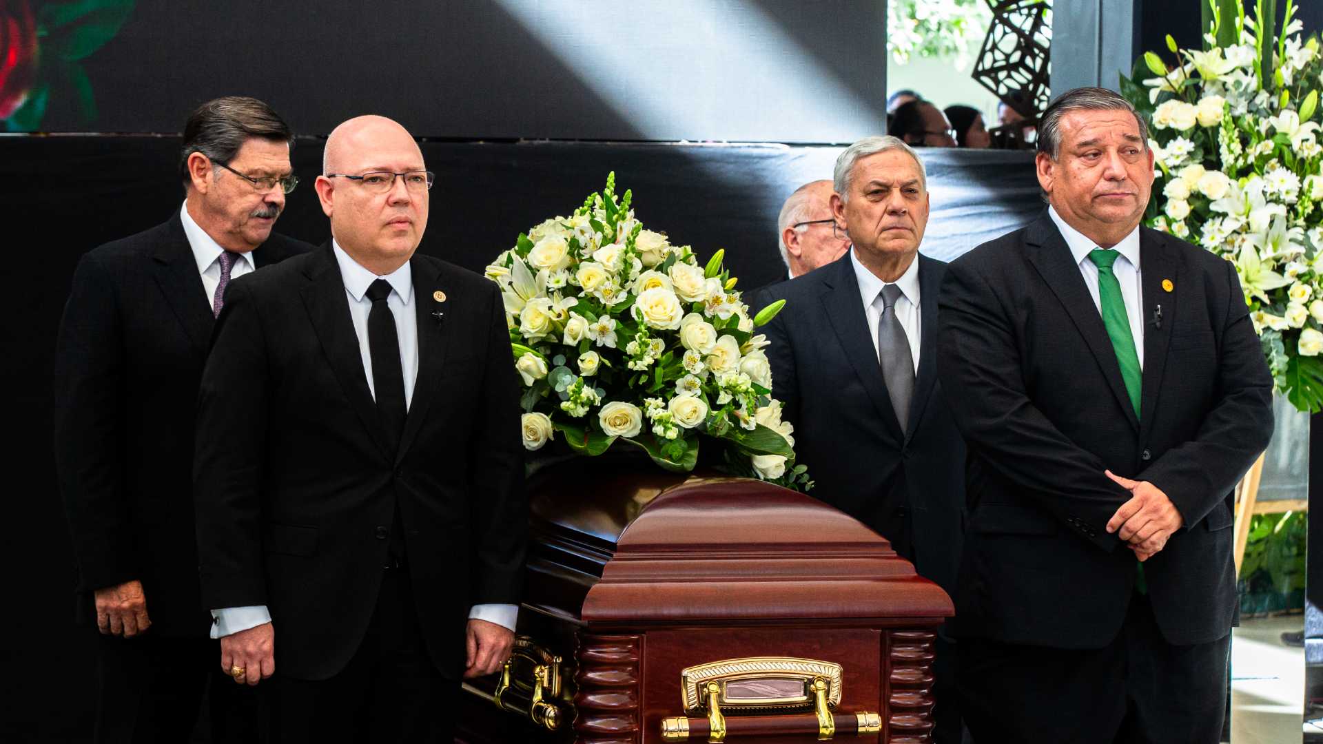 Rinde UANL homenaje al Ing. Guadalupe Evaristo Cedillo Garza