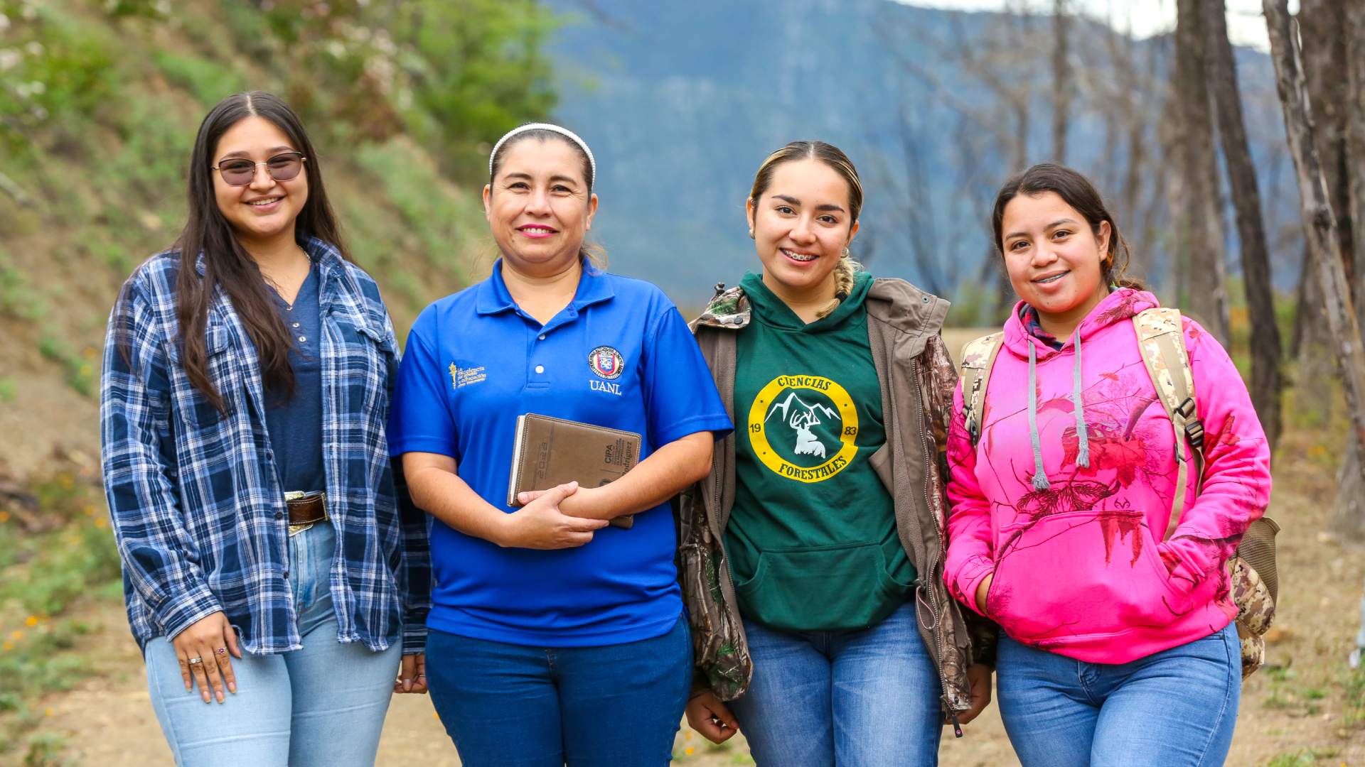 Combina Bosque Escuela estudio y cuidado de la flora y fauna regional