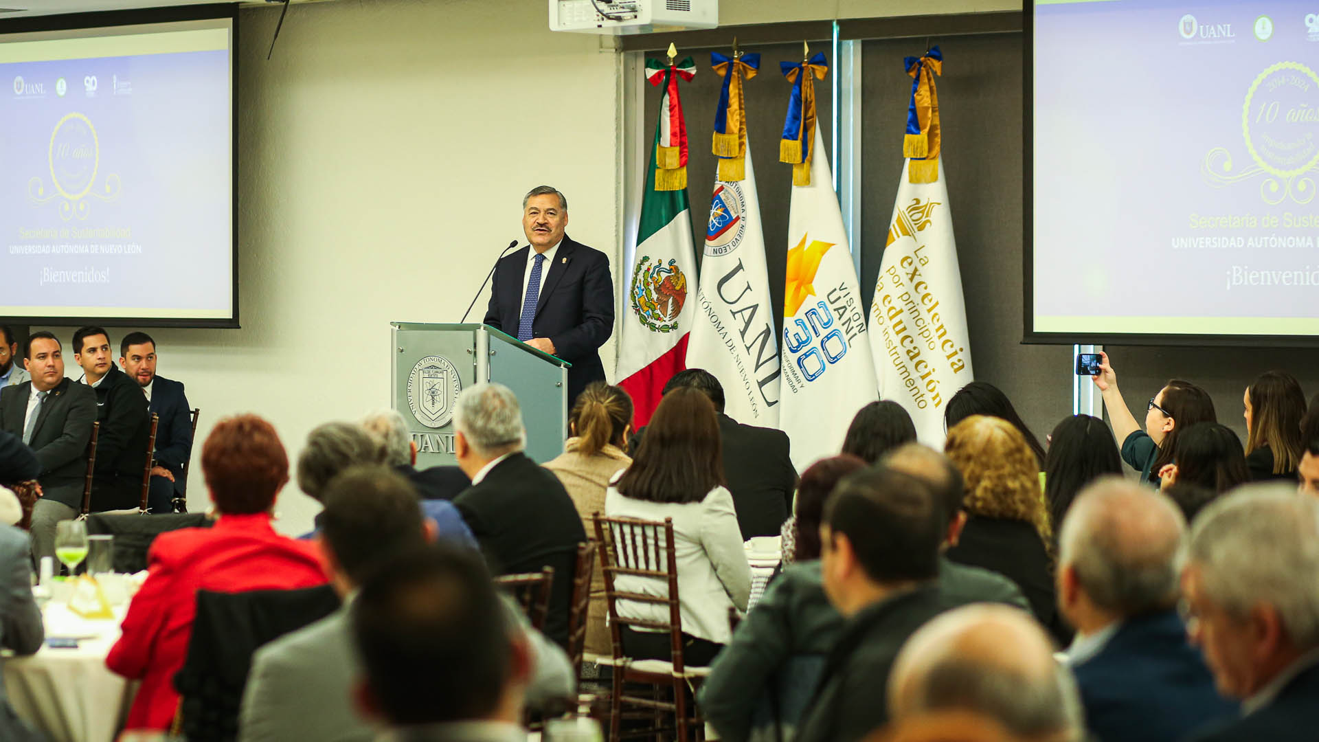 UANL: 10 años de liderazgo sustentable