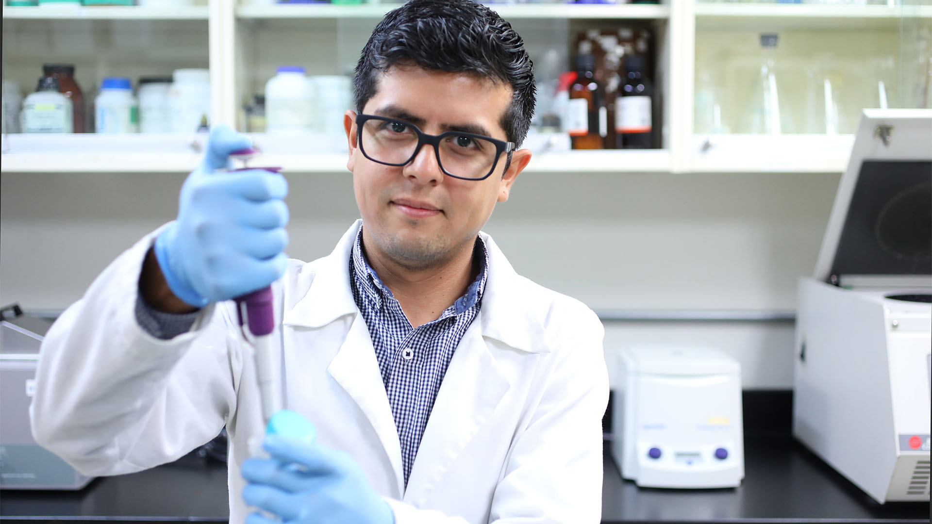 Fortalece Euraxess lazos científicos entre UANL y Unión Europea
